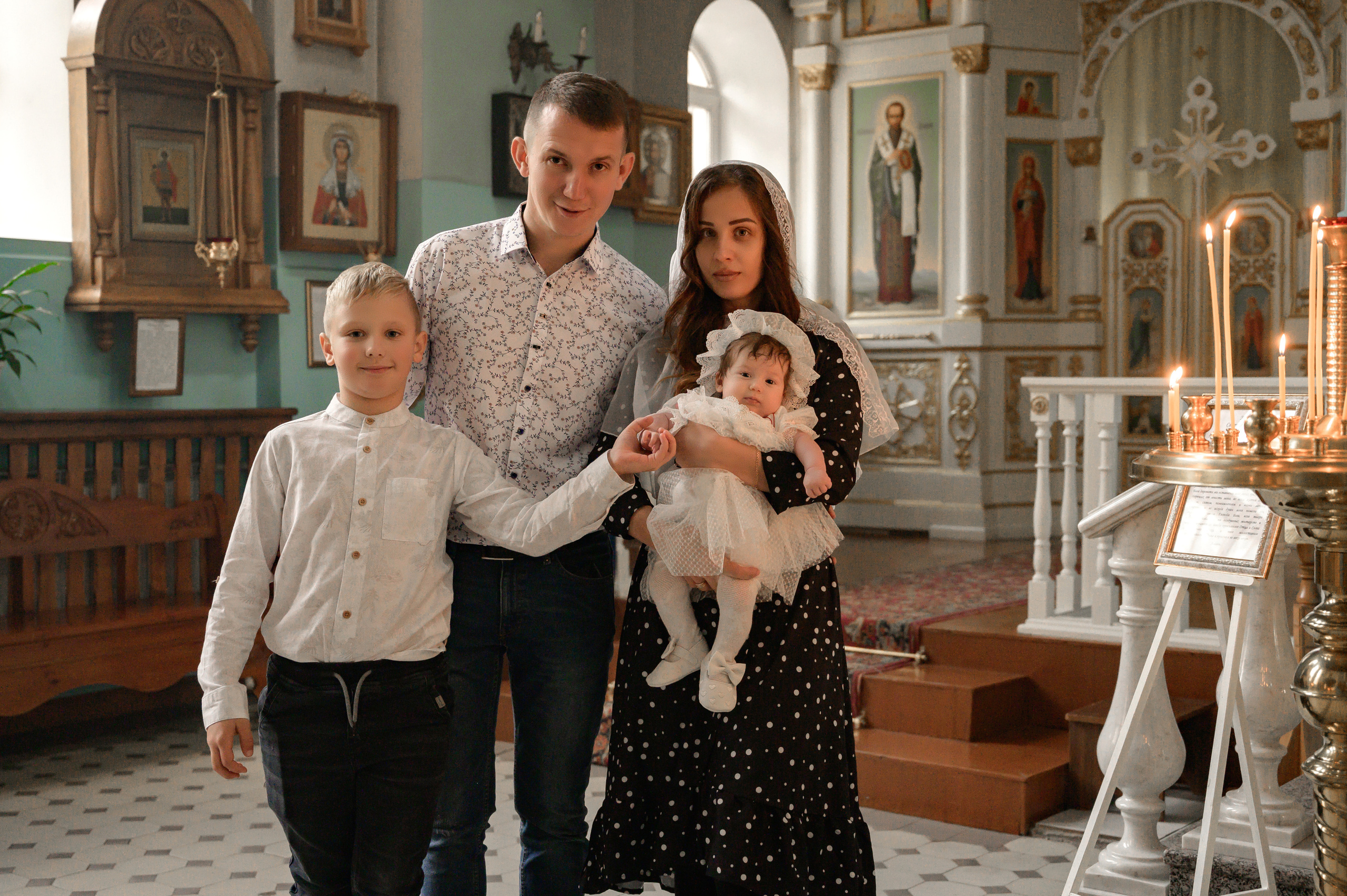 Каролина — Церковь Казанской иконы Божией Матери в Зеленогорске. Дьяконова Валерия семейный и детский фотограф в Санкт-Петербурге