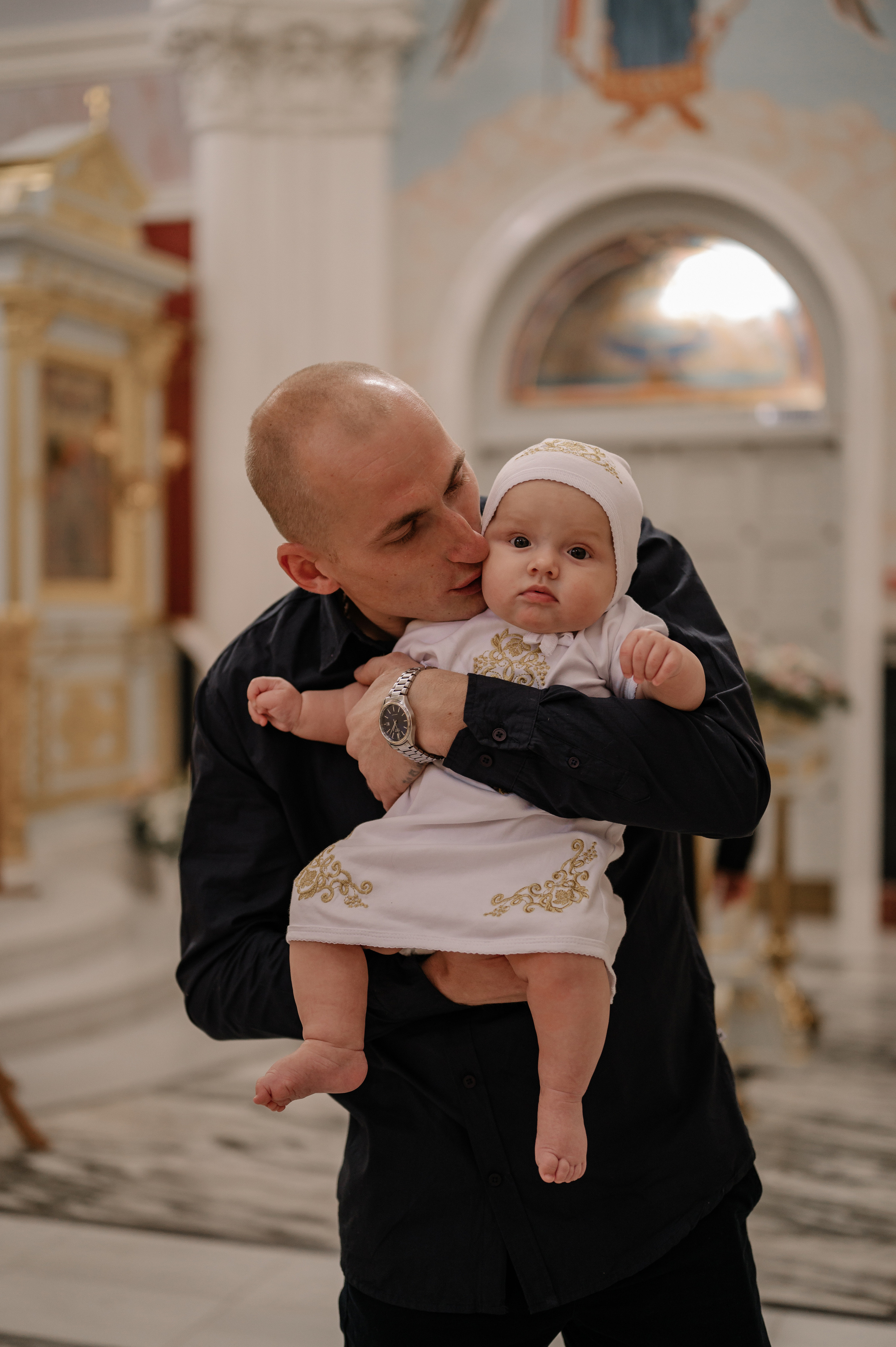 Настя — храм «Спас на Каменке». Дьяконова Валерия семейный и детский фотограф в Санкт-Петербурге