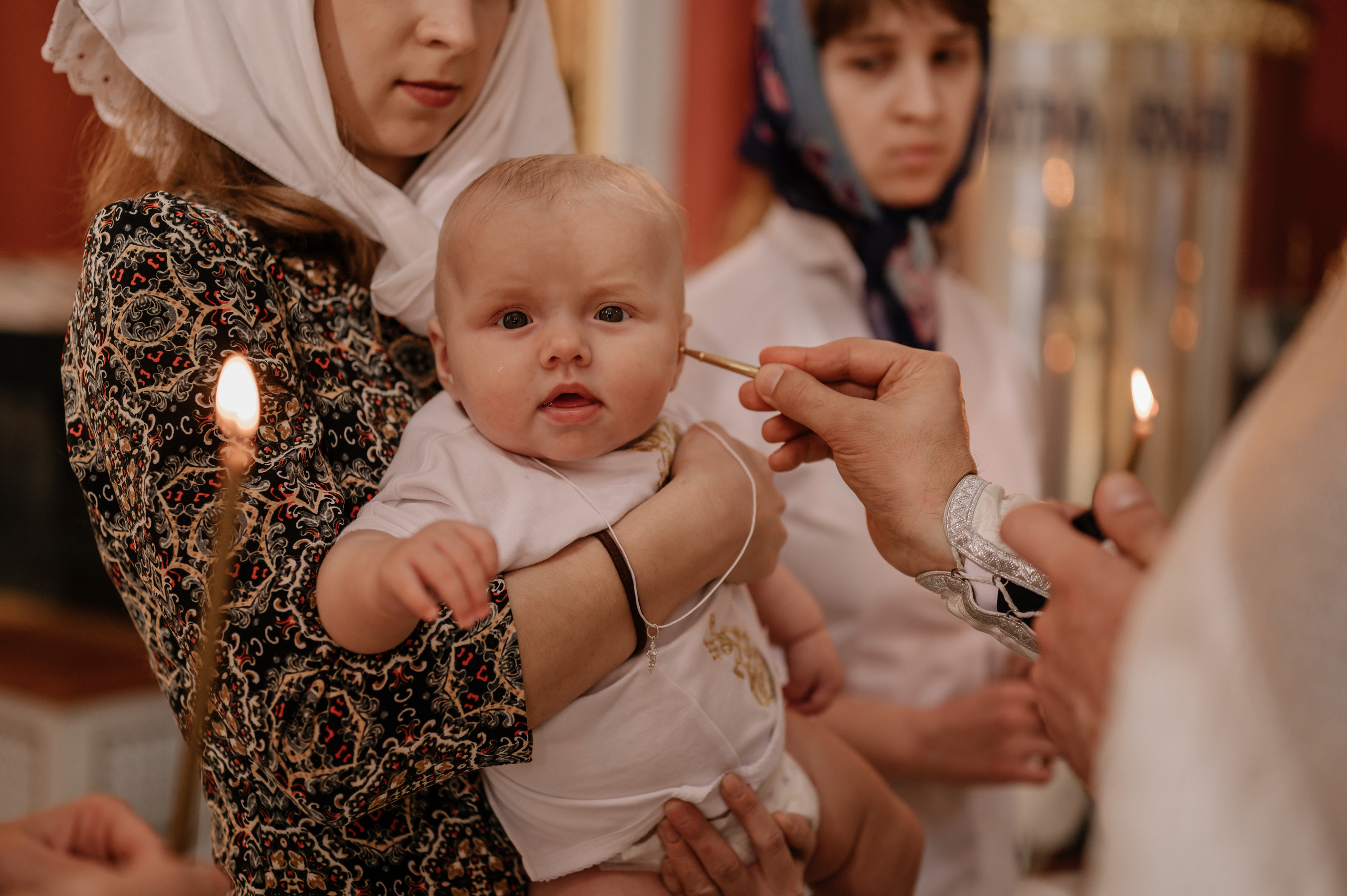 Настя — храм «Спас на Каменке». Дьяконова Валерия семейный и детский фотограф в Санкт-Петербурге