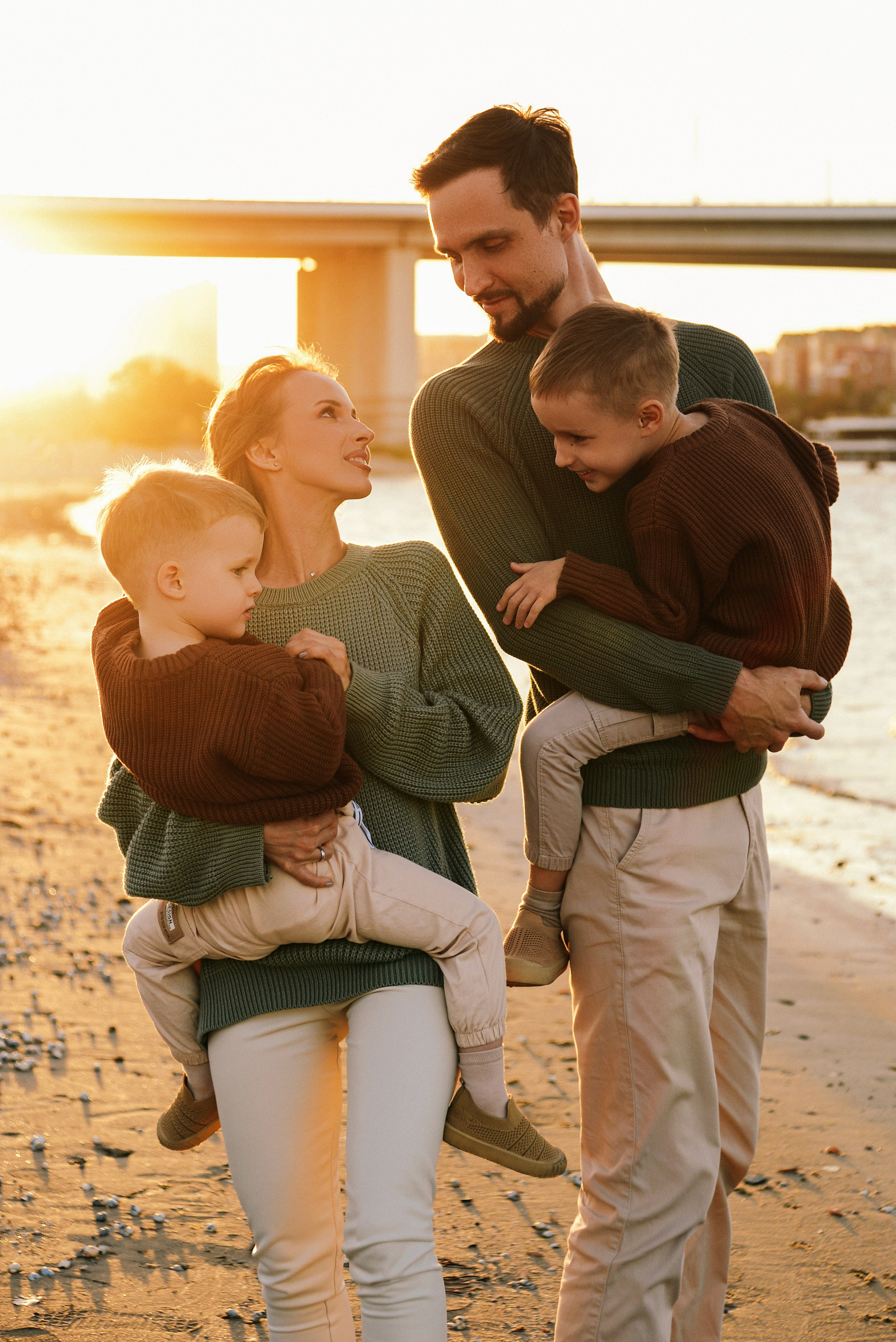Сентябрьским теплым вечером. Фотограф Ярута Оксана / Ростов-на-Дону