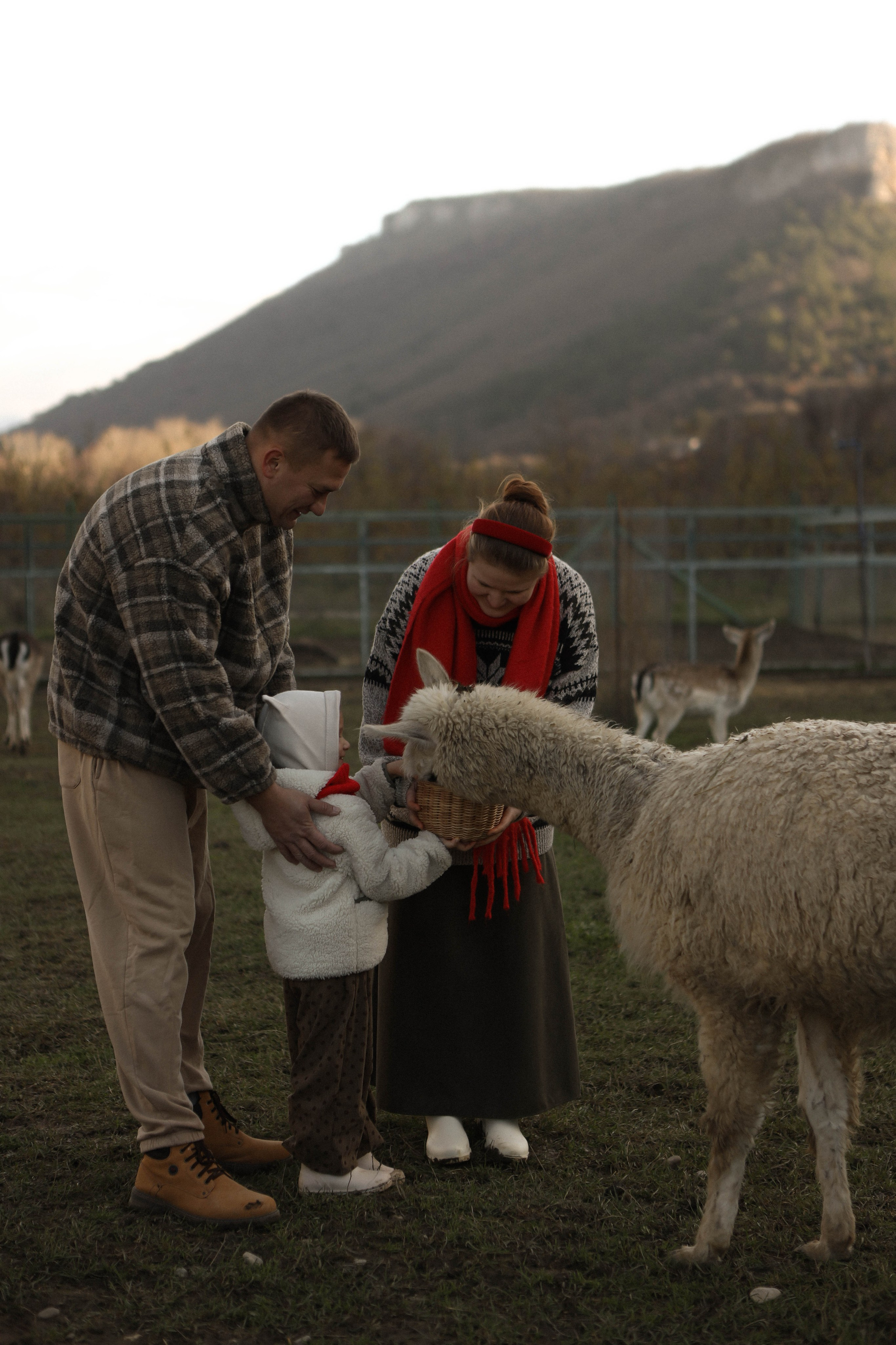 Чудесная девочка Майя и её родители. Фотограф в Крыму Богдана Захарчук