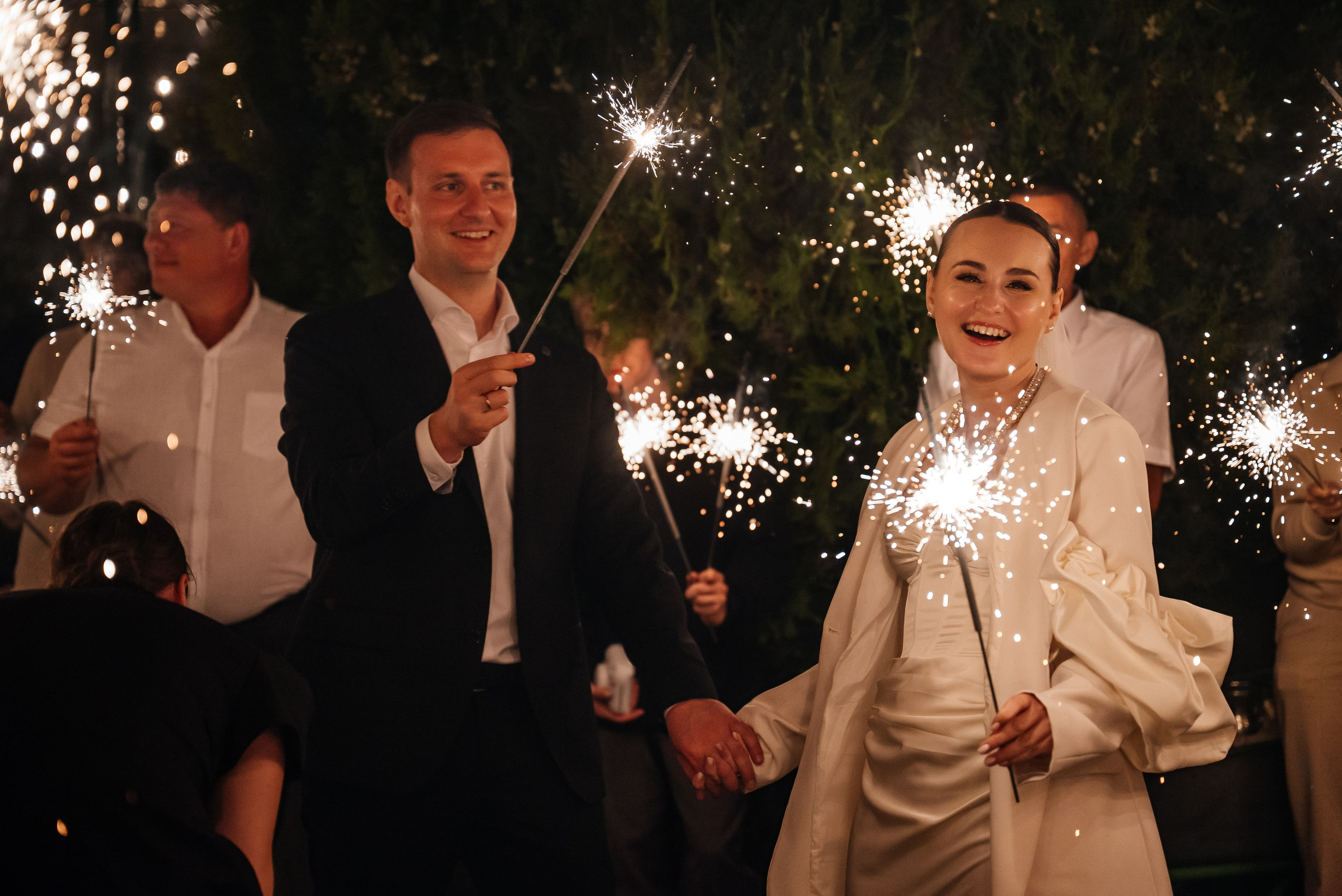 «Свадьба Даши и Артема». Школьный фотограф в Валуйках. Фотосессии для выпускников и изготовление выпускных альбомов в городе Валуйки и в Белгородской области