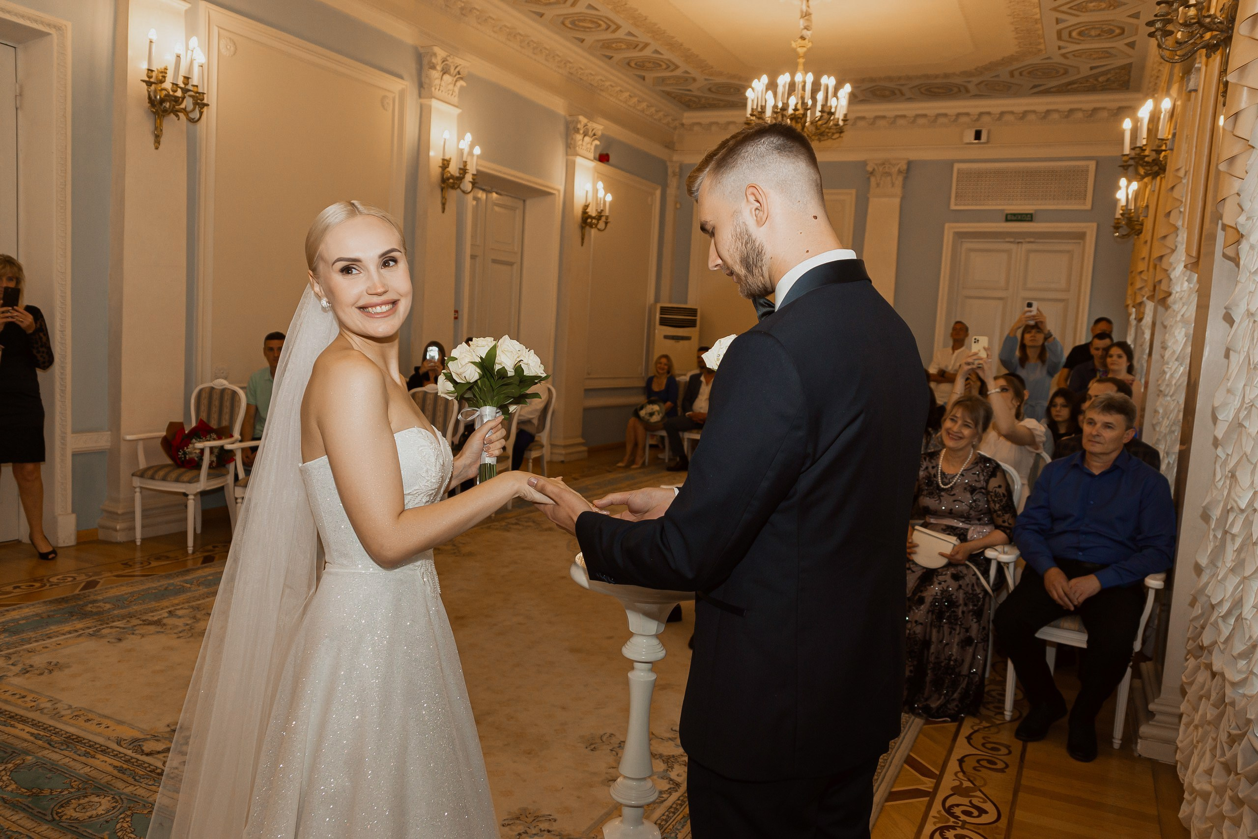 Свадебная регистрация молодожёнов Санкт-Петербург