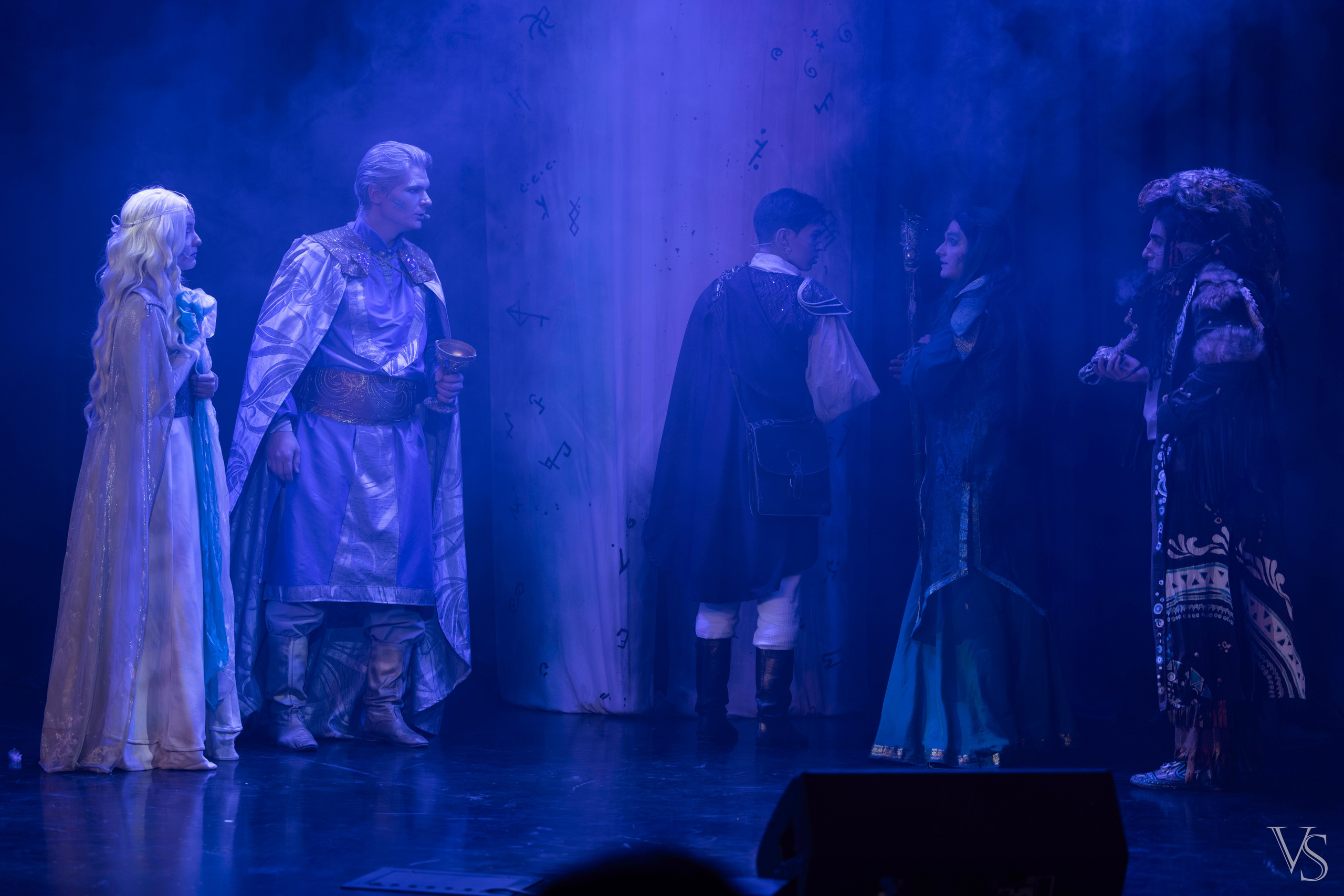 Книга стихий 25.01. Фотограф Виктор Степанов