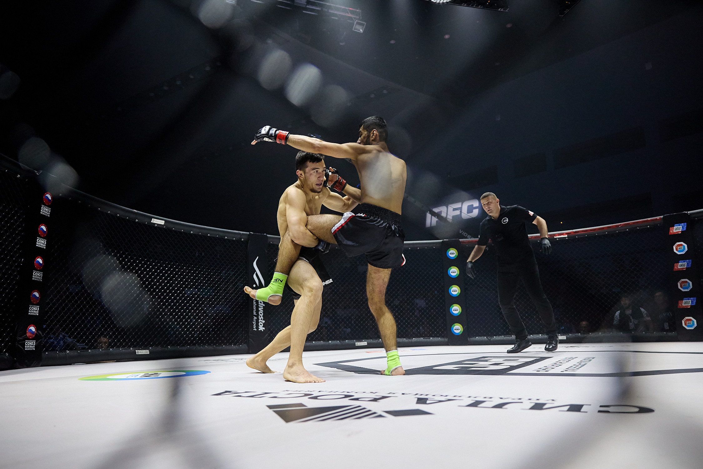 Фотограф спортивный репортаж Владивосток репортажная съёмка Приморский край фотосъёмка спорт