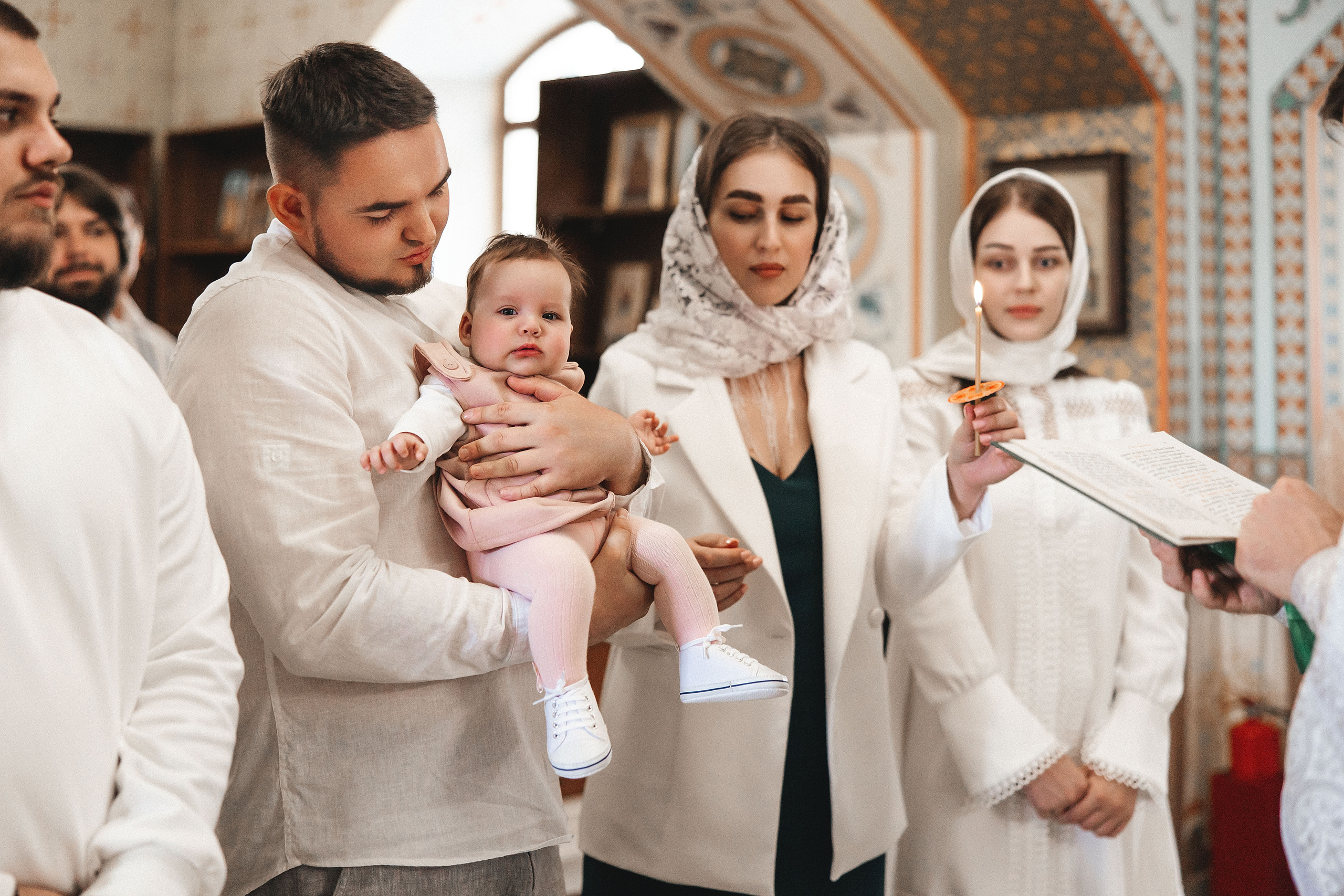 КРЕЩЕНИЕ ЭМИЛИИ. Фотограф