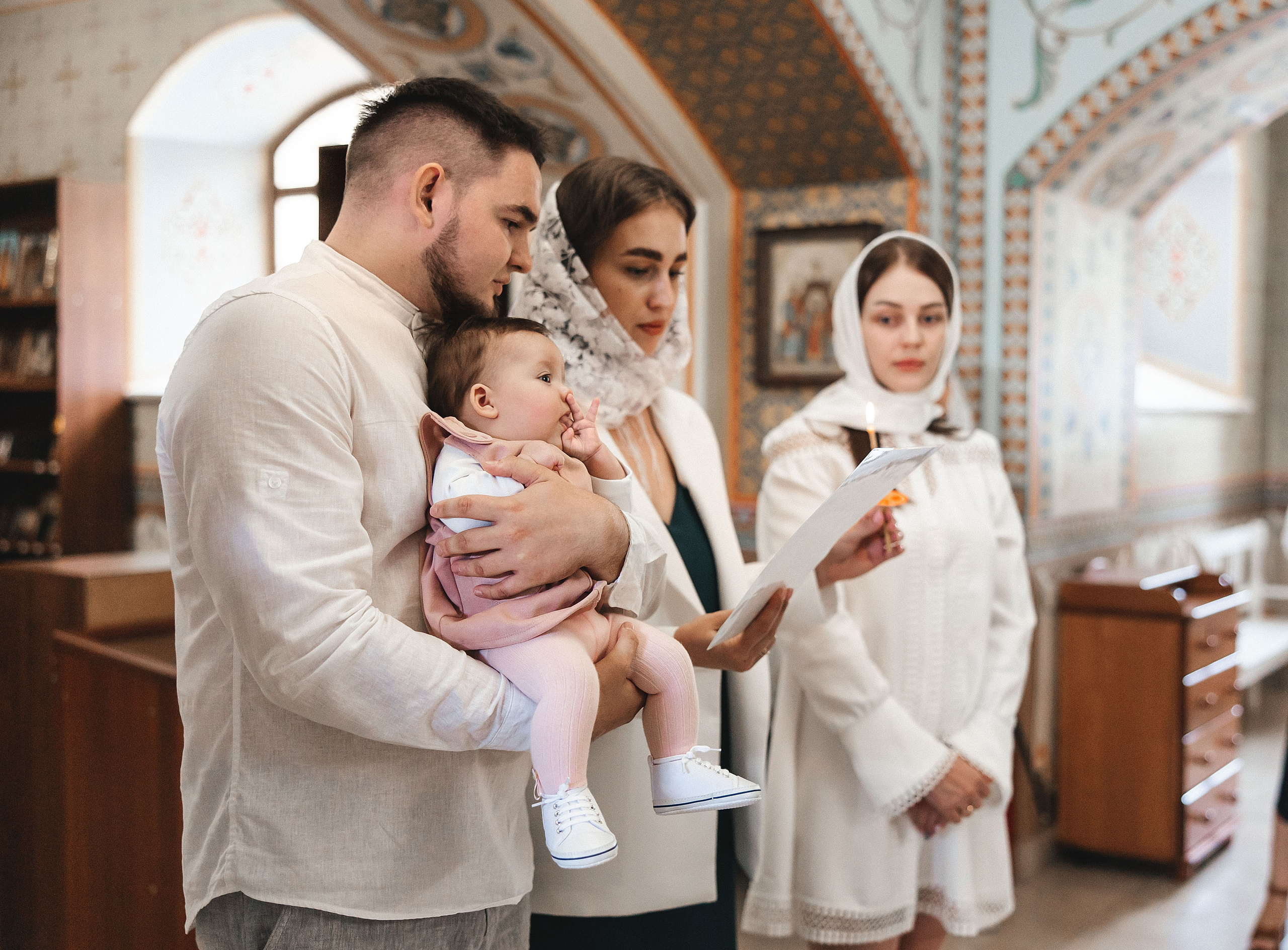 КРЕЩЕНИЕ ЭМИЛИИ. Фотограф