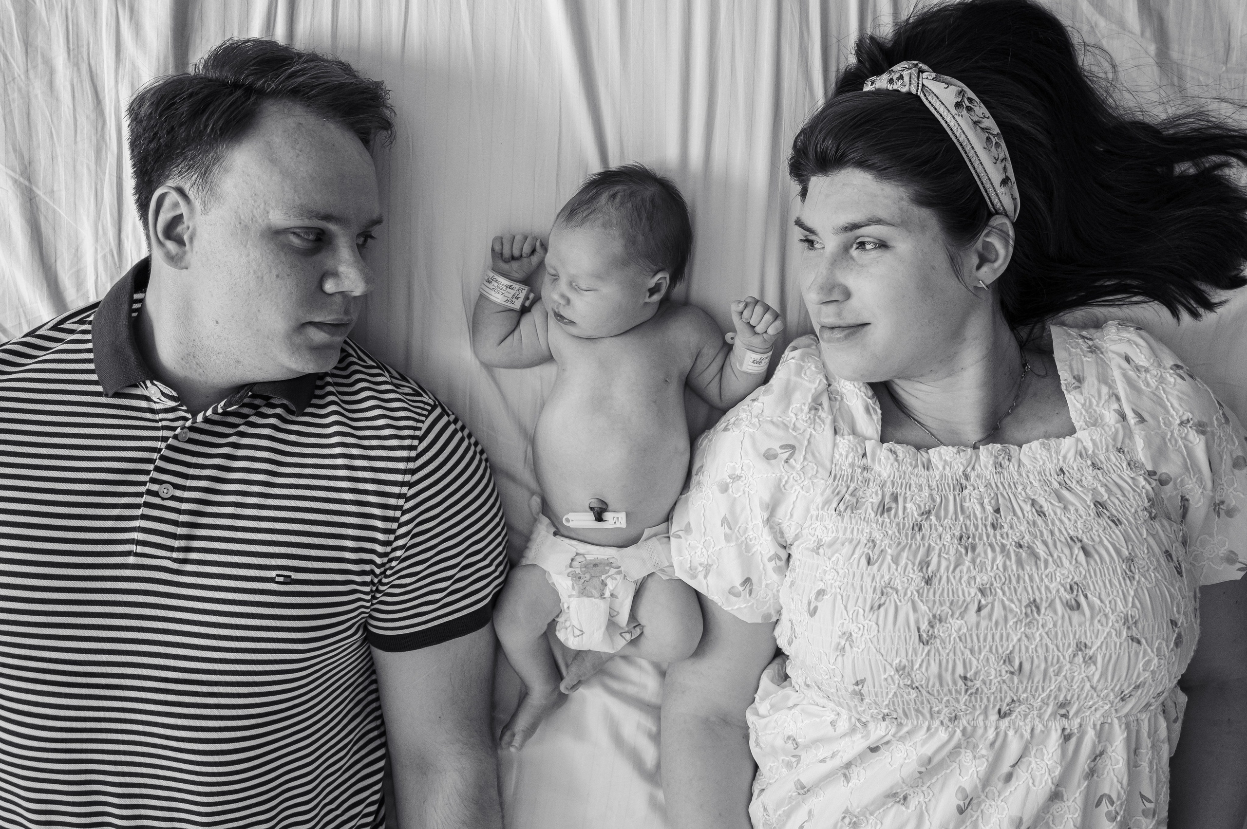 Выписка Александры. Фотограф на роды СПБ Юлия Герасимова