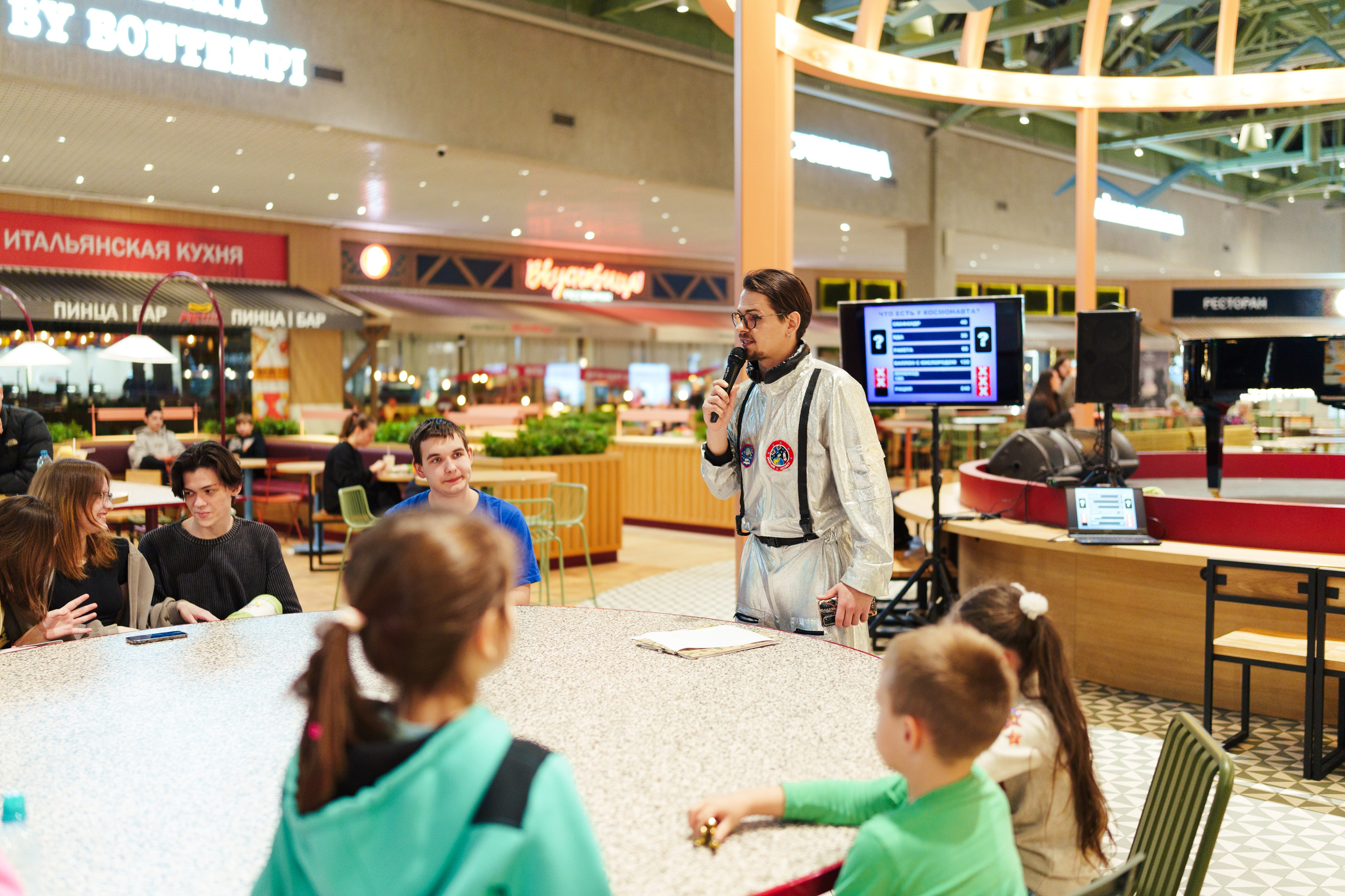 Детское мероприятие. Фотограф в СПБ Алмаз Камаев