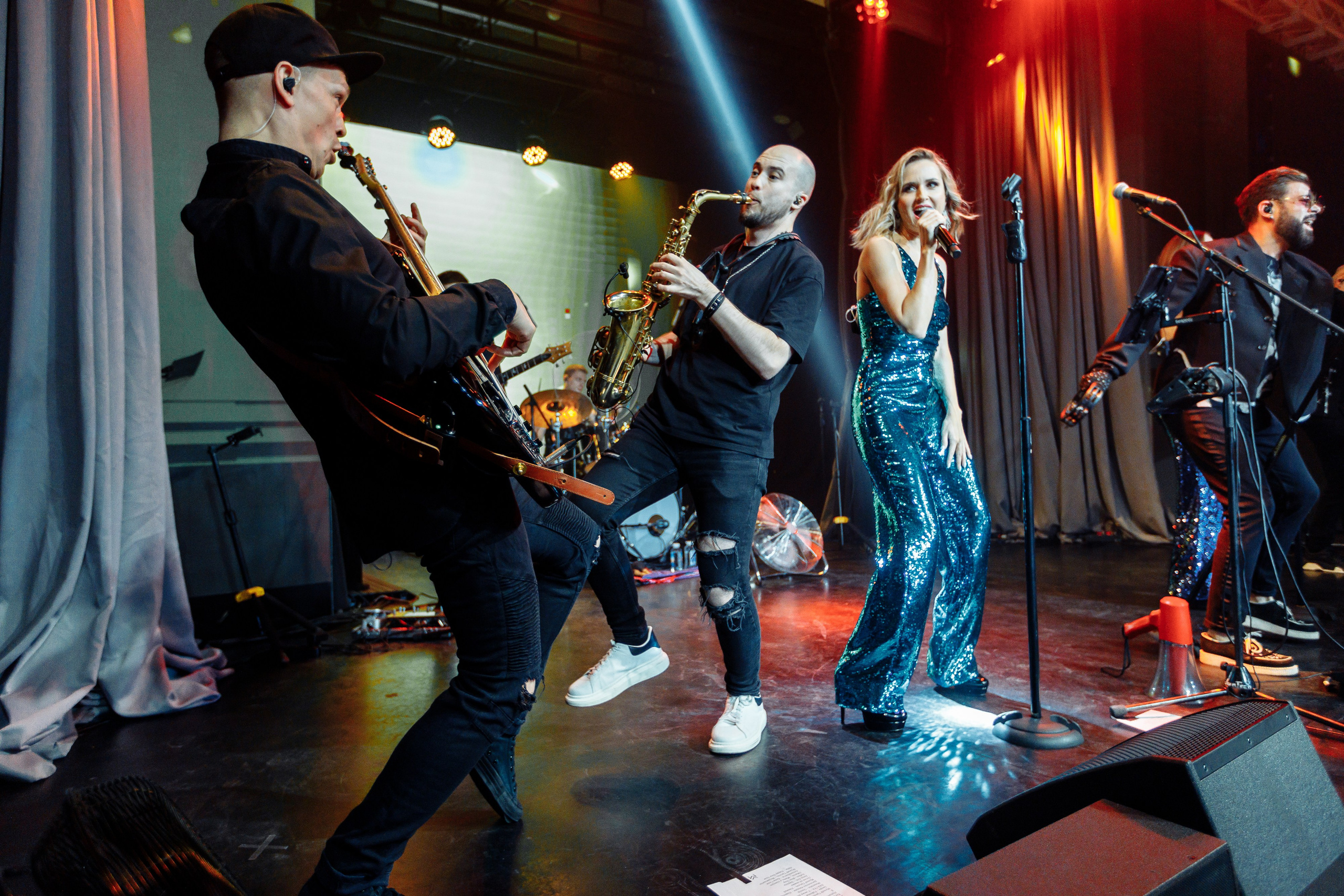 Корпоратив ПолСтраны. Свадебный и портретный фотограф в Королёве Сергей Чихарев