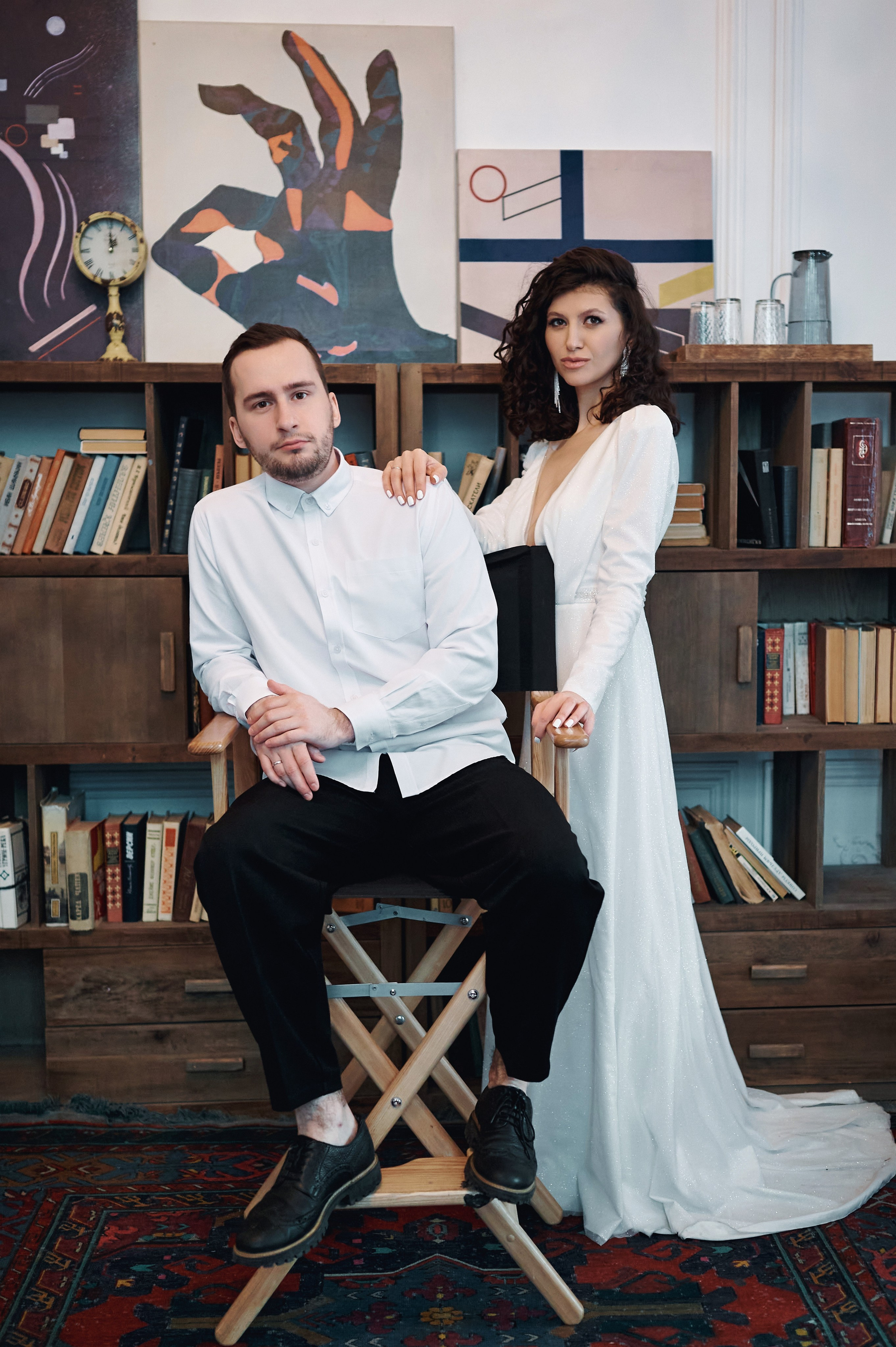 Черно-белый портрет на свадьбе, артистичность, репортажная съемка свадьбы