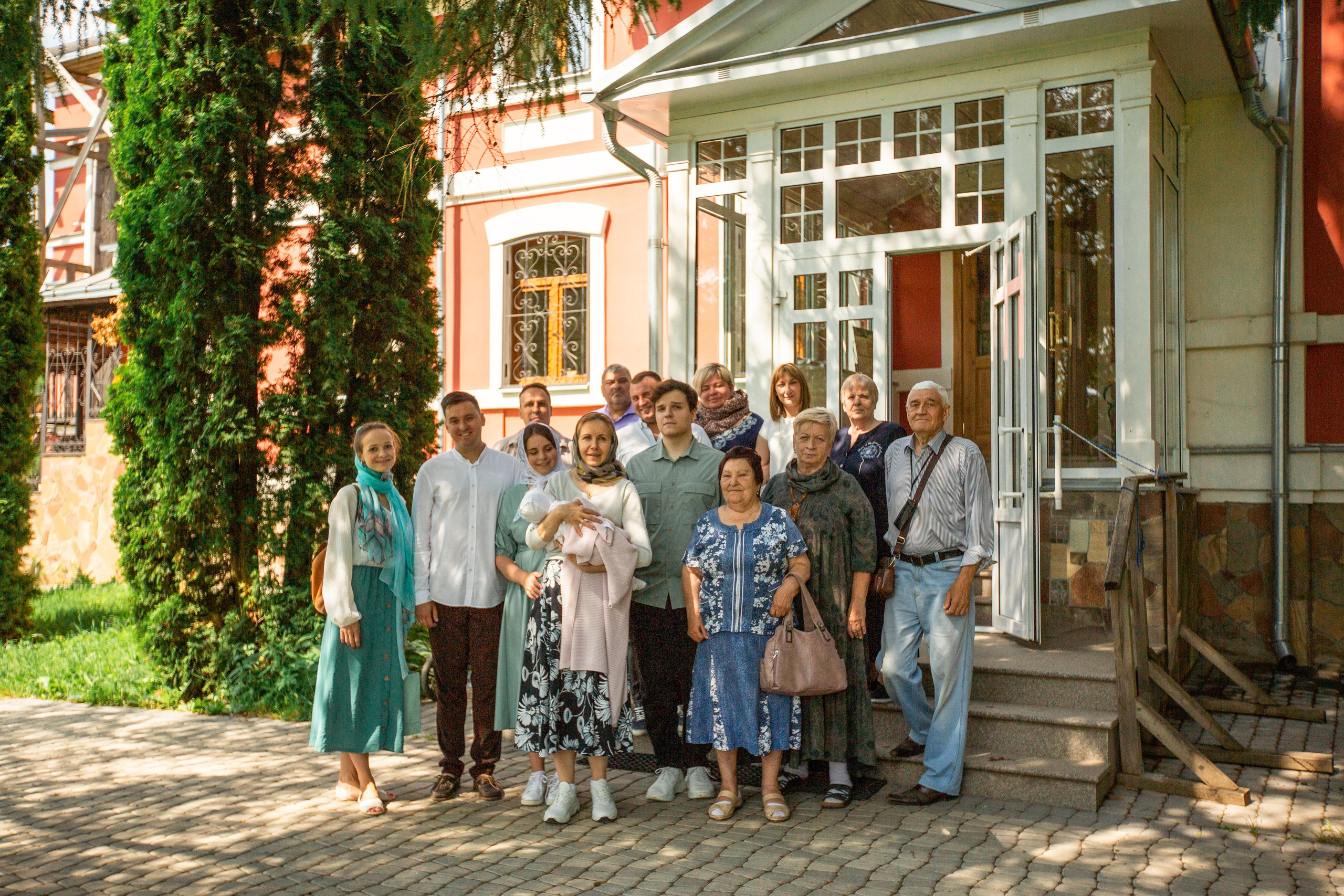 Крещение Ульяны Церковь Георгия Победоносца Хотьково. Свадебный и Семейный фотограф в Москве Александра Вайпер