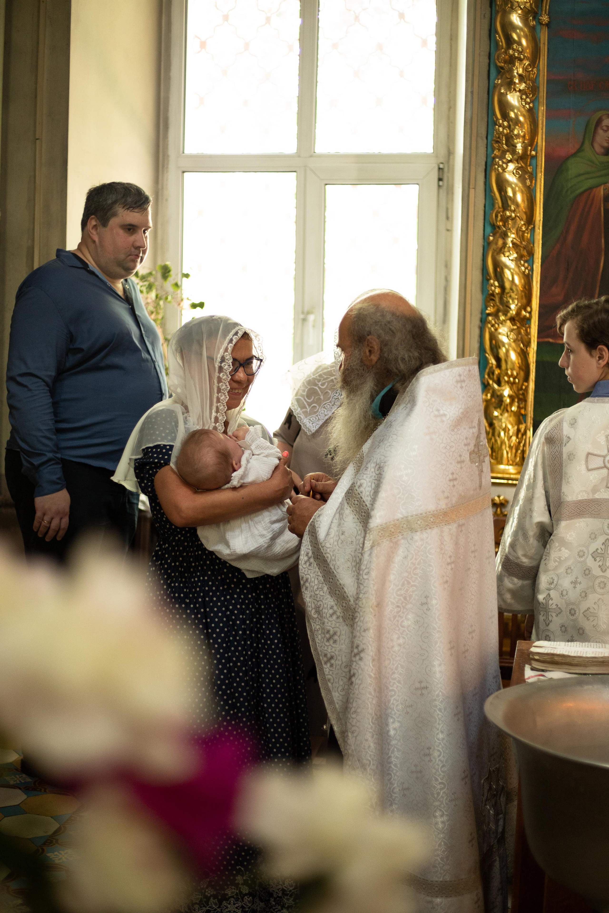 Крещение Марии Благовещенский Храм с Братовщина. Свадебный и Семейный фотограф в Москве Александра Вайпер