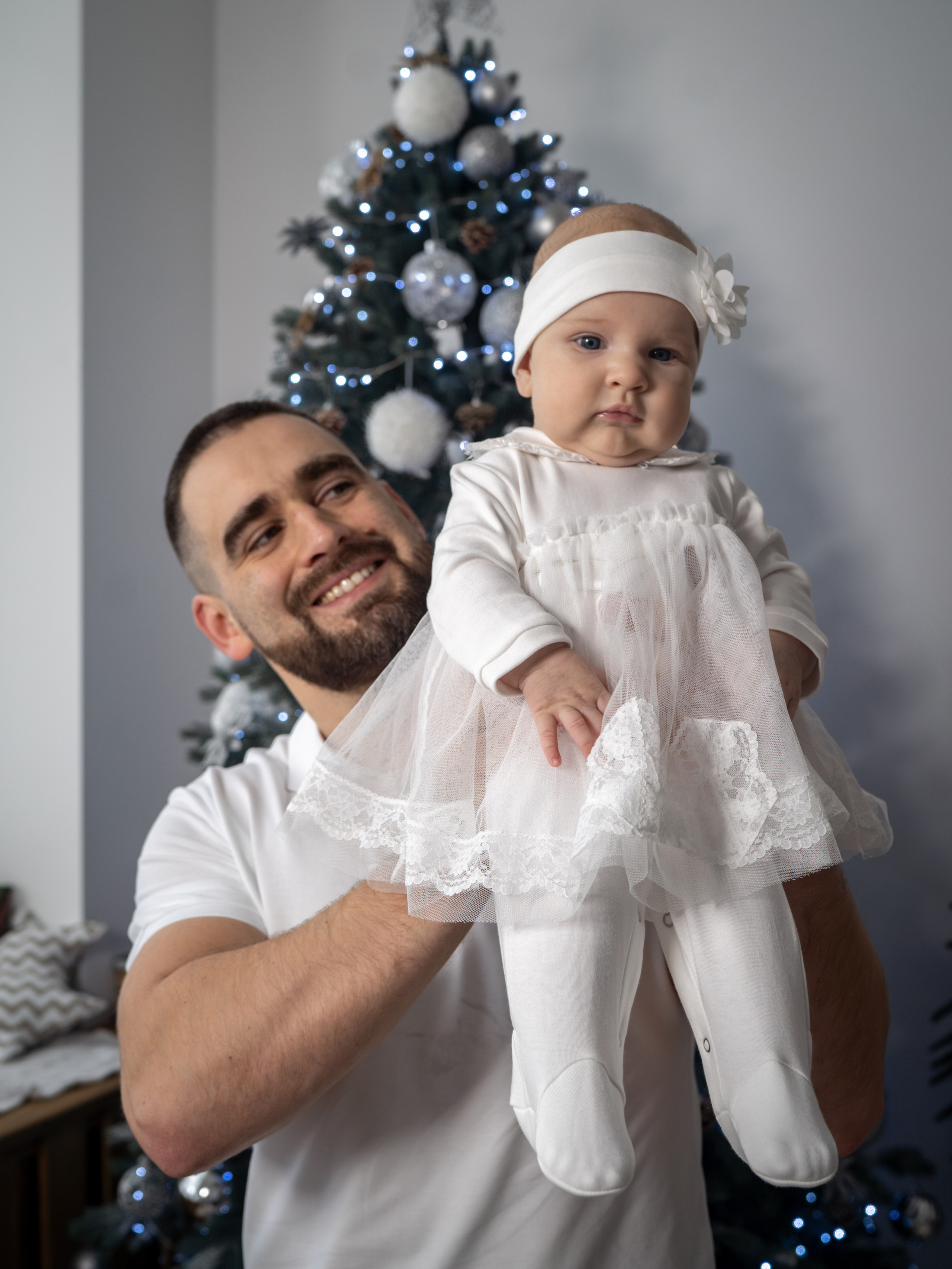 С самоедской лайкой. Фотограф Зинаида Евдокимова