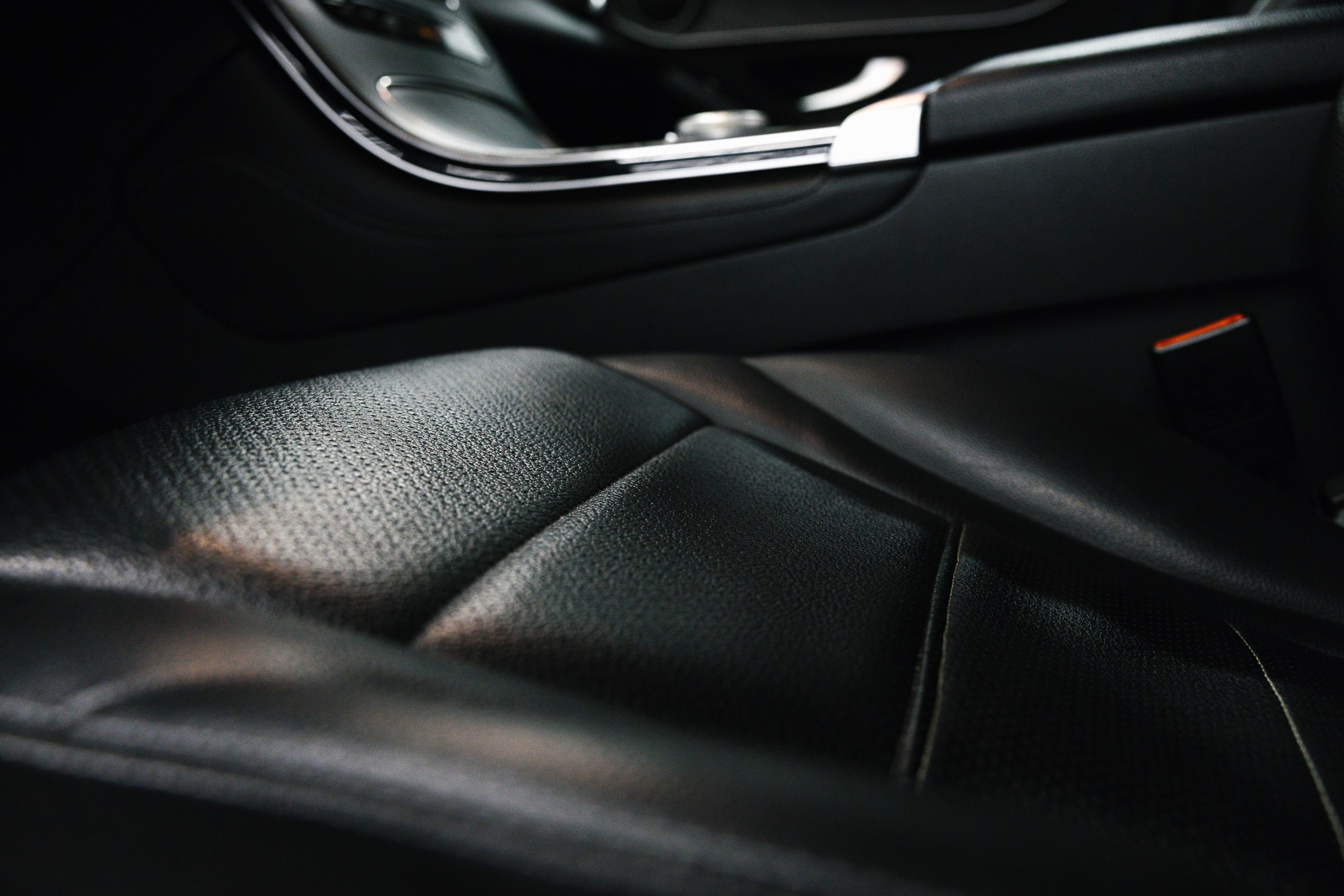 Mercedes-Benz GLC 250 2.0 4MATIC 9G-Tronic (211 л. с.). Автосалон «Х-Авто»