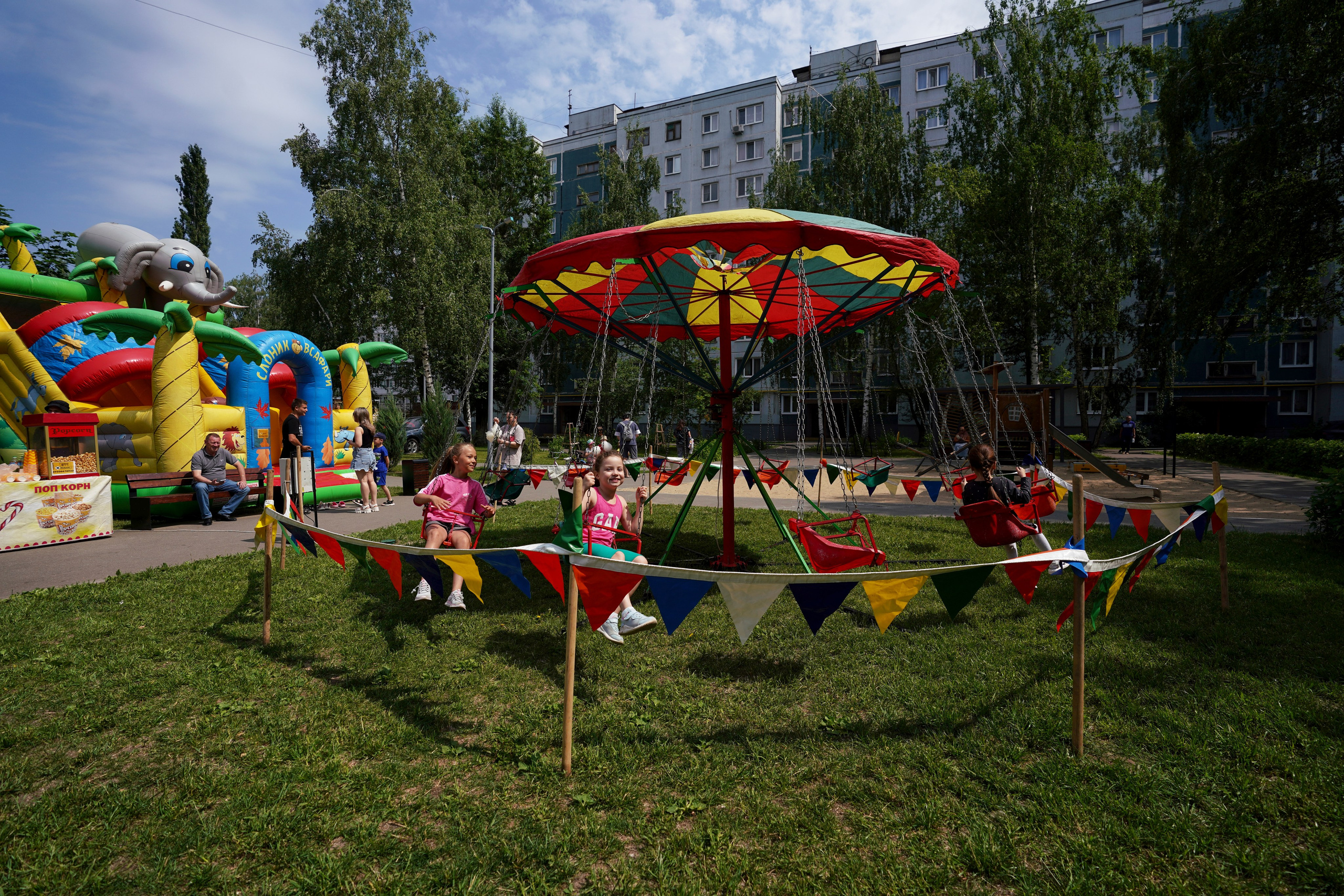 «Наш двор» ул. М.Чуйкова 25 Казань, 2025. Фотограф Казань