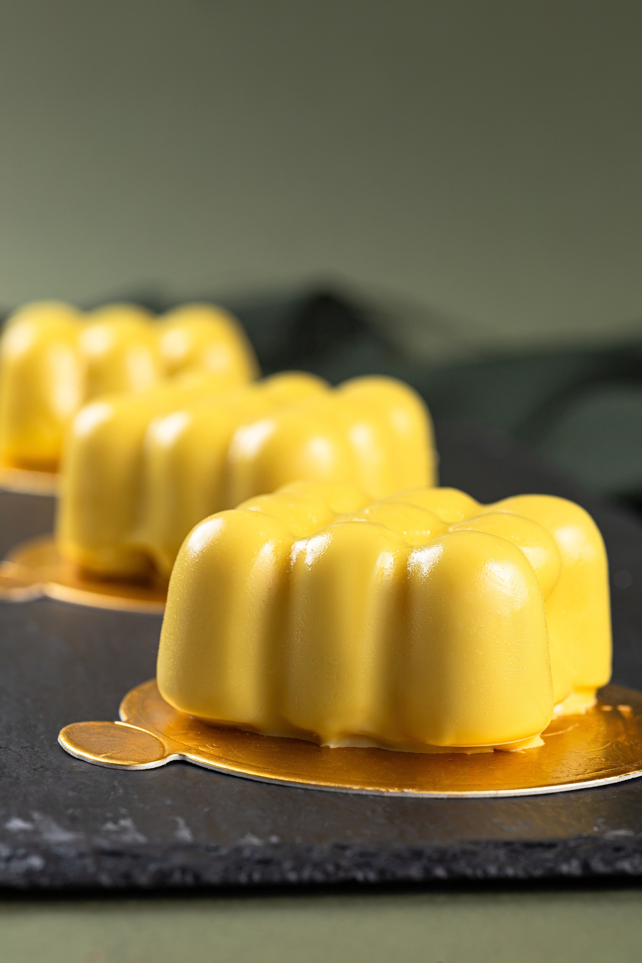 Фотосессия десертов для рекламы Астана. Рекламный фуд фотограф и видеограф в Астане Алина Лысенко