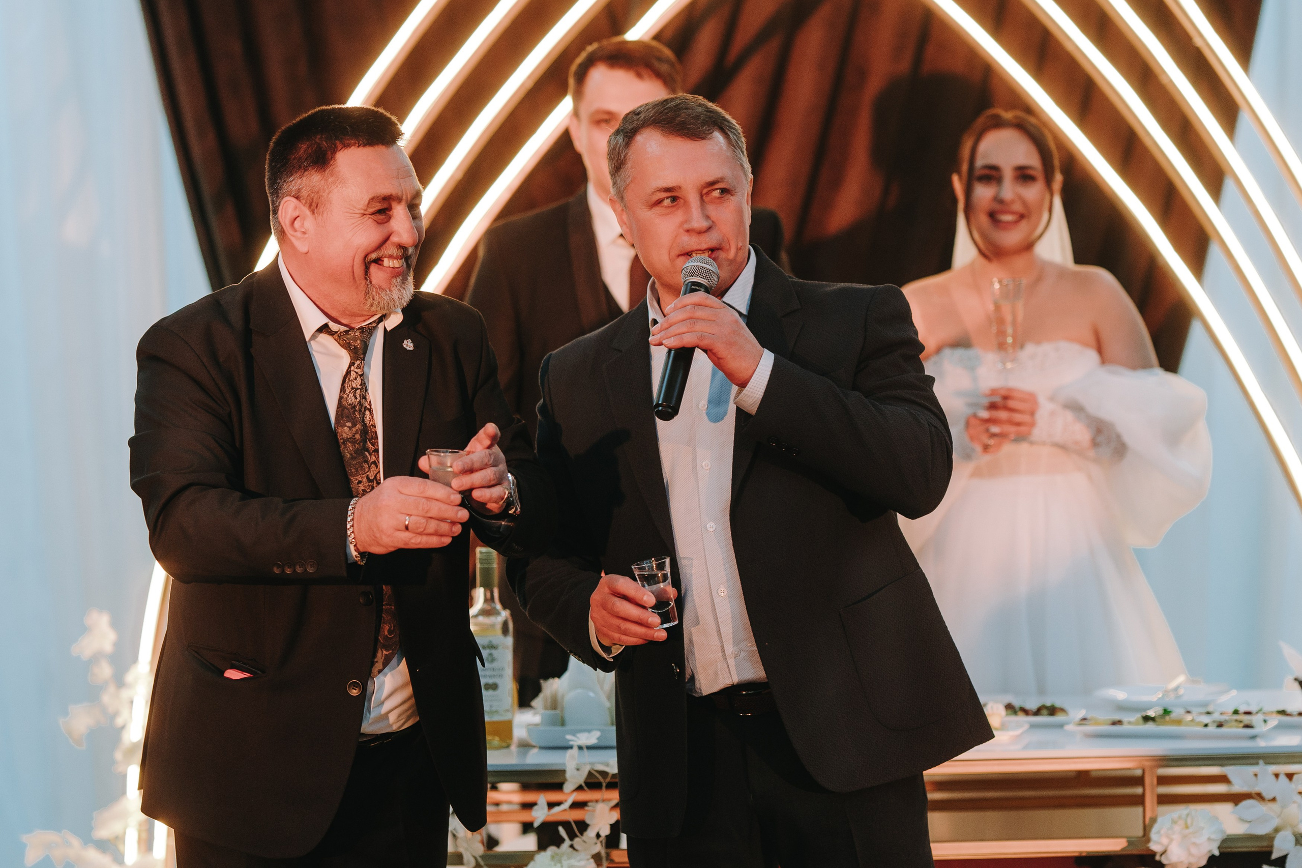 ГРАНД И ГРАНД, РЕСТОРАН ПРАВДА ХОЛЛ, ВЕДУЩИЙ РАМИС КАРИМОВ УФА