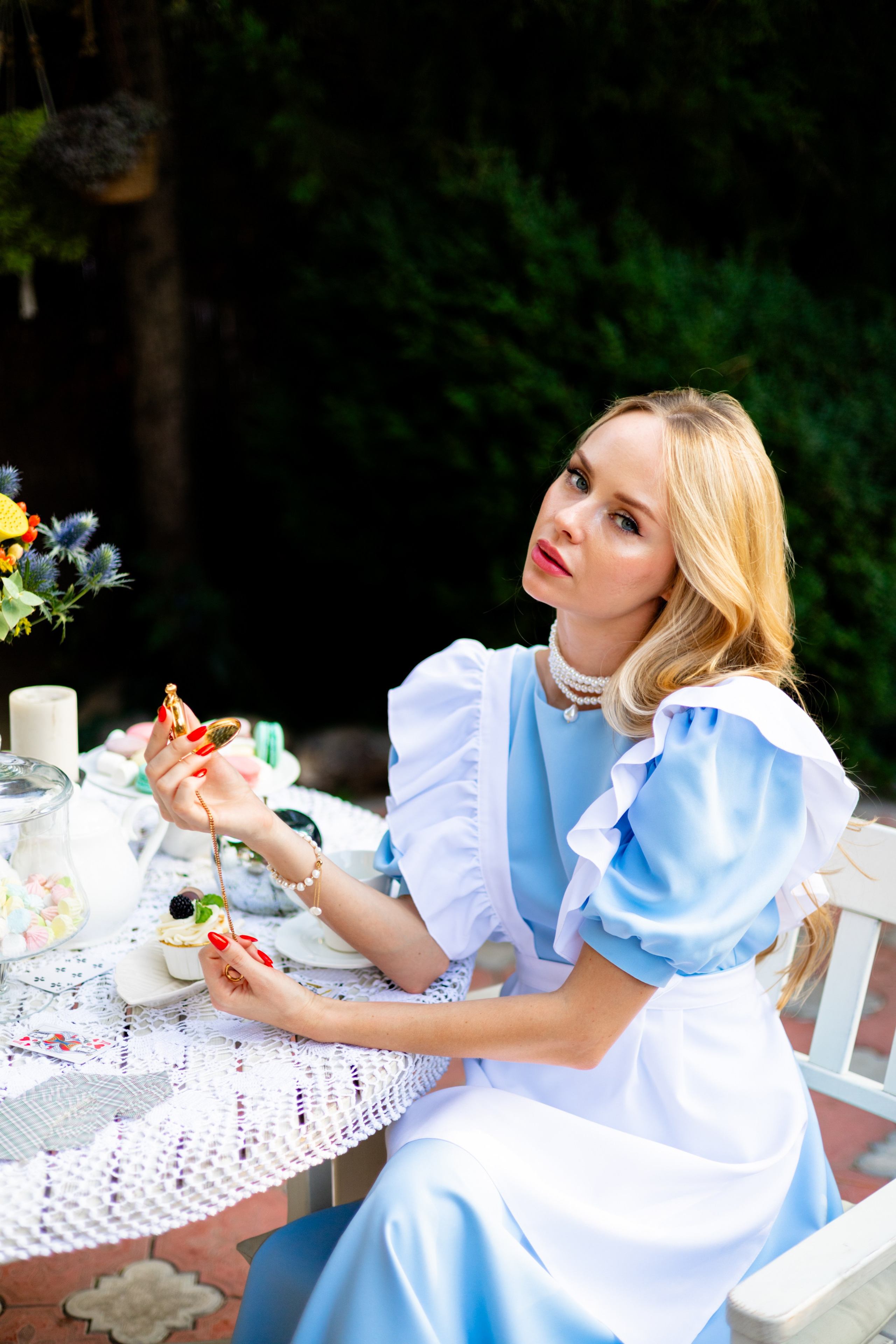 Съемки на улице. Анна Злищева