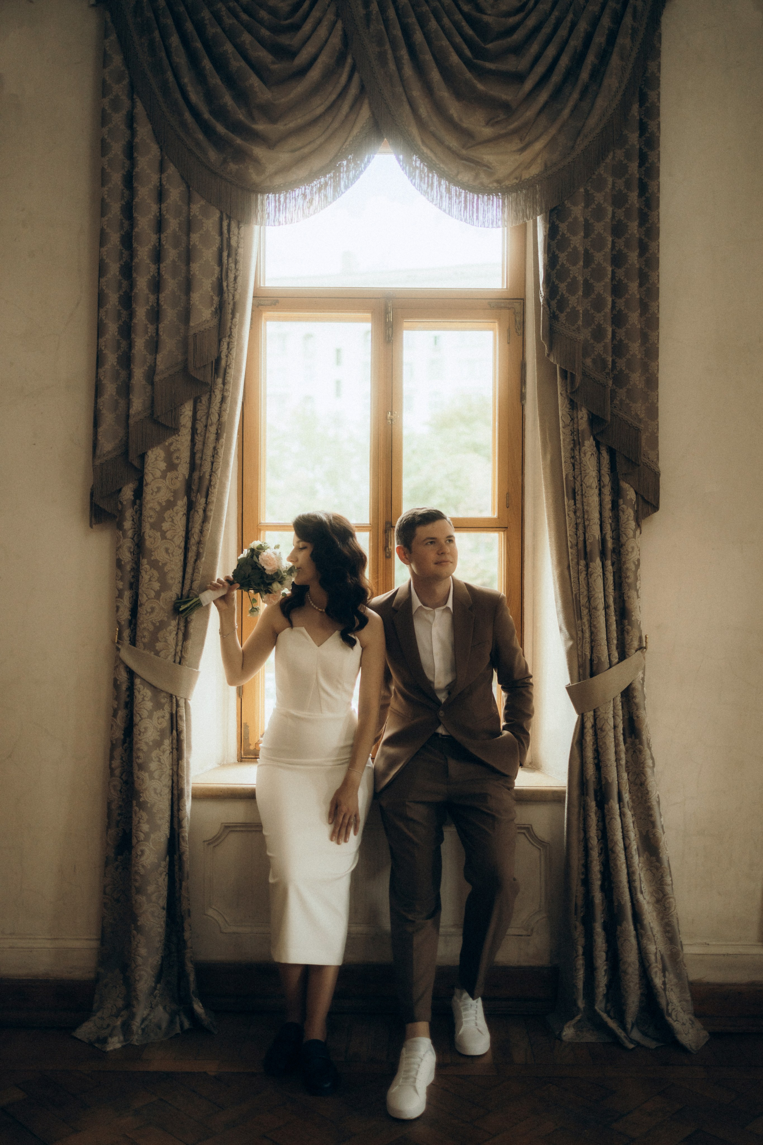 Роман и Анастасия, роспись в Библиотеке-читальне им. Пушкина. Свадебный и портретный фотограф в Москве Кристина Золотова