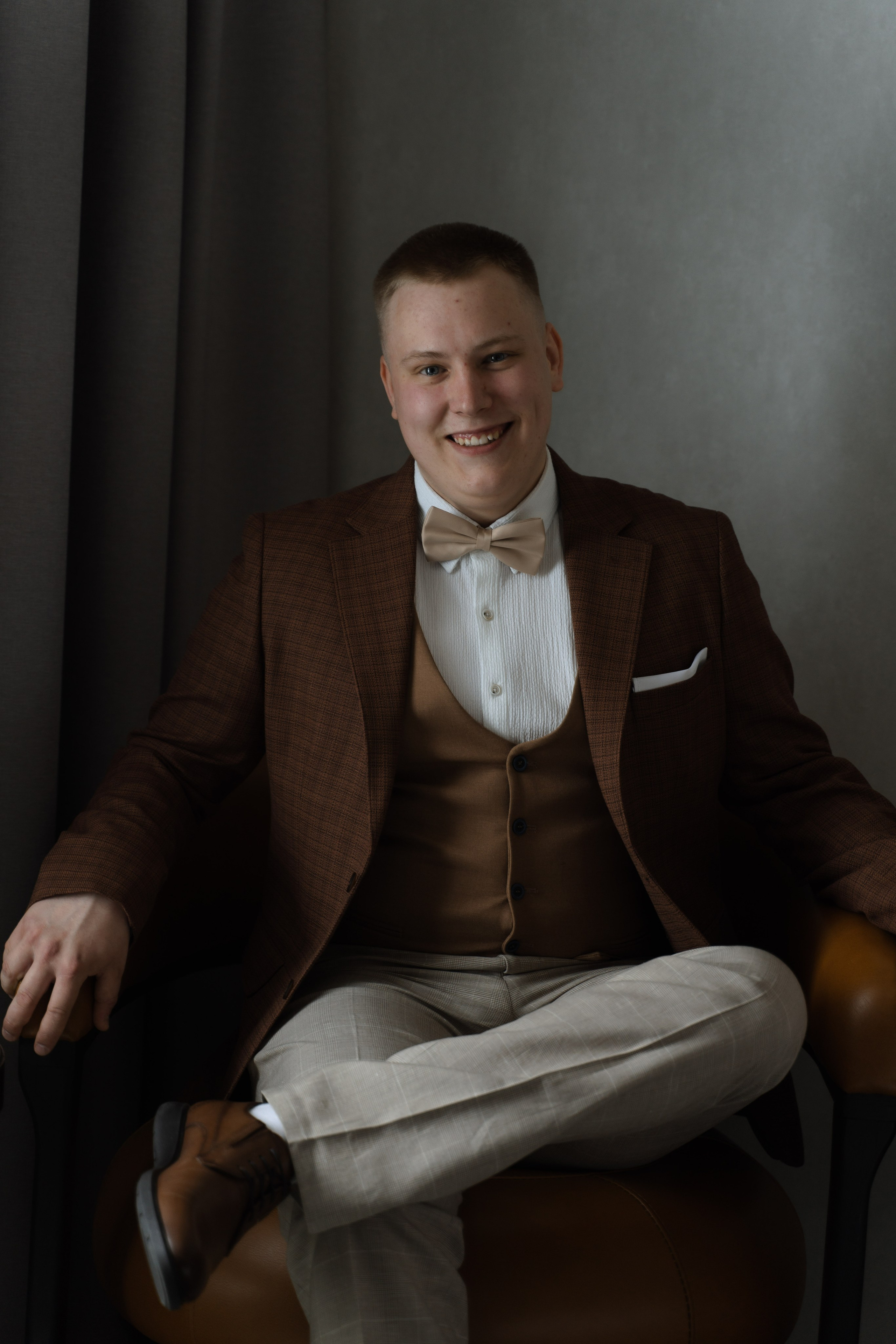 Данил и Евгения. Свадебный фотограф Анастасия Хабарова в Новоуральске и Екатеринбурге