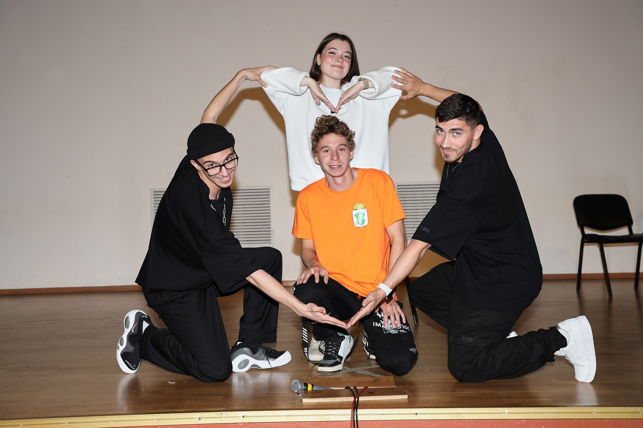 РЕПОРТАЖНАЯ СЪЕМКА. Фотограф Екатеринбург, снимаю студийные портреты, каталоги, репортажи, для бизнеса