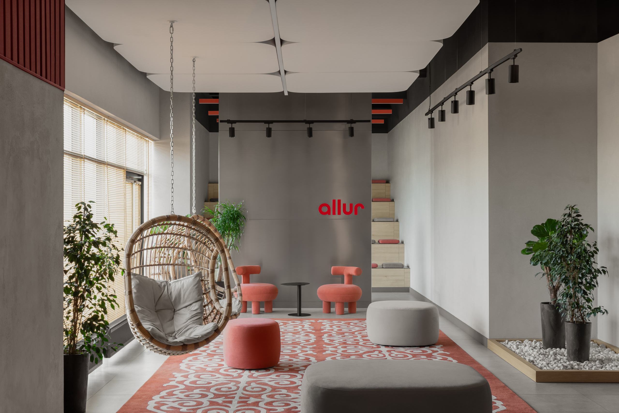 Алёна Красатулина — Allur Auto. Roman Yakunin — interior photographer in Almaty, Kazakhstan