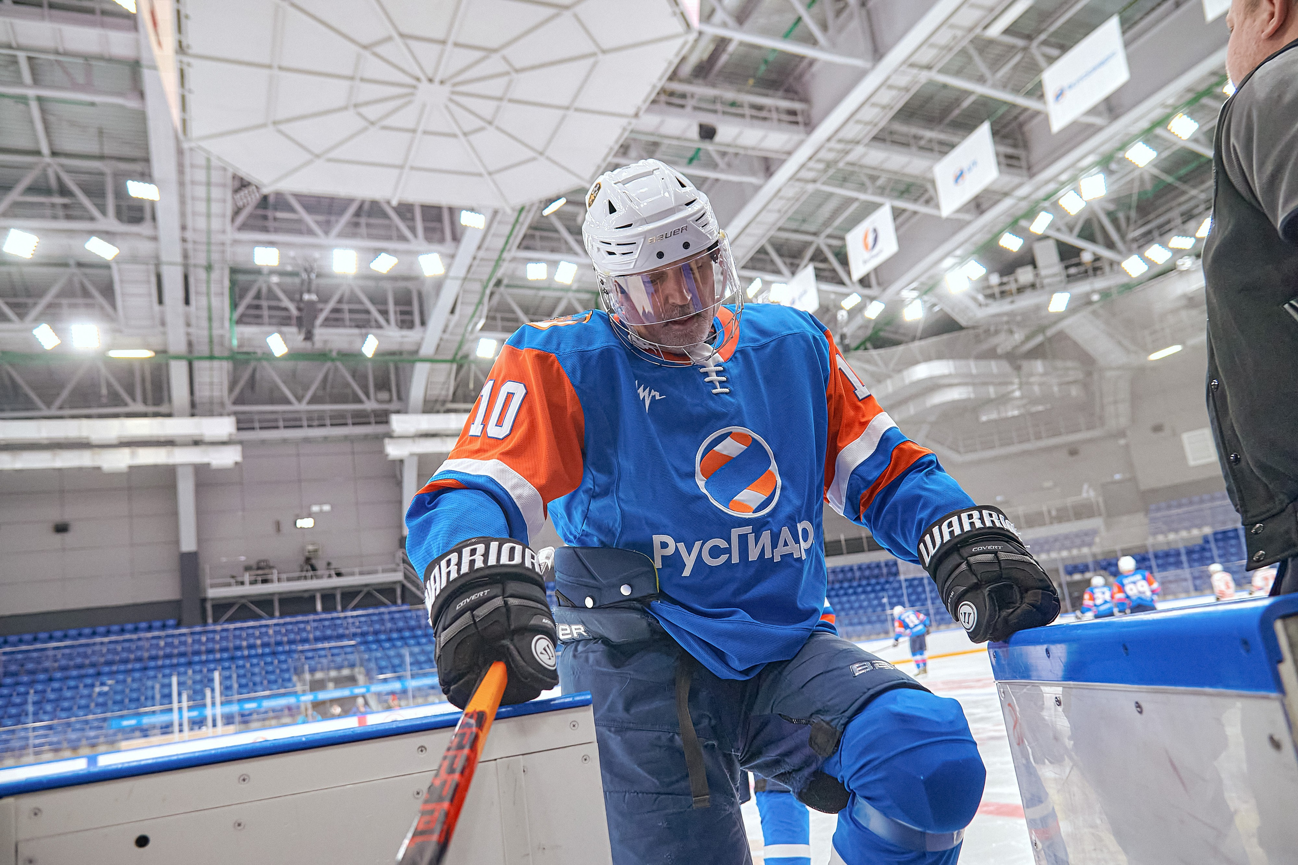 Портфолио репортажной фотосъёмки: Кристалл арена — Хоккей — РусГидро. Фотограф Яковлев Роман — Красноярск