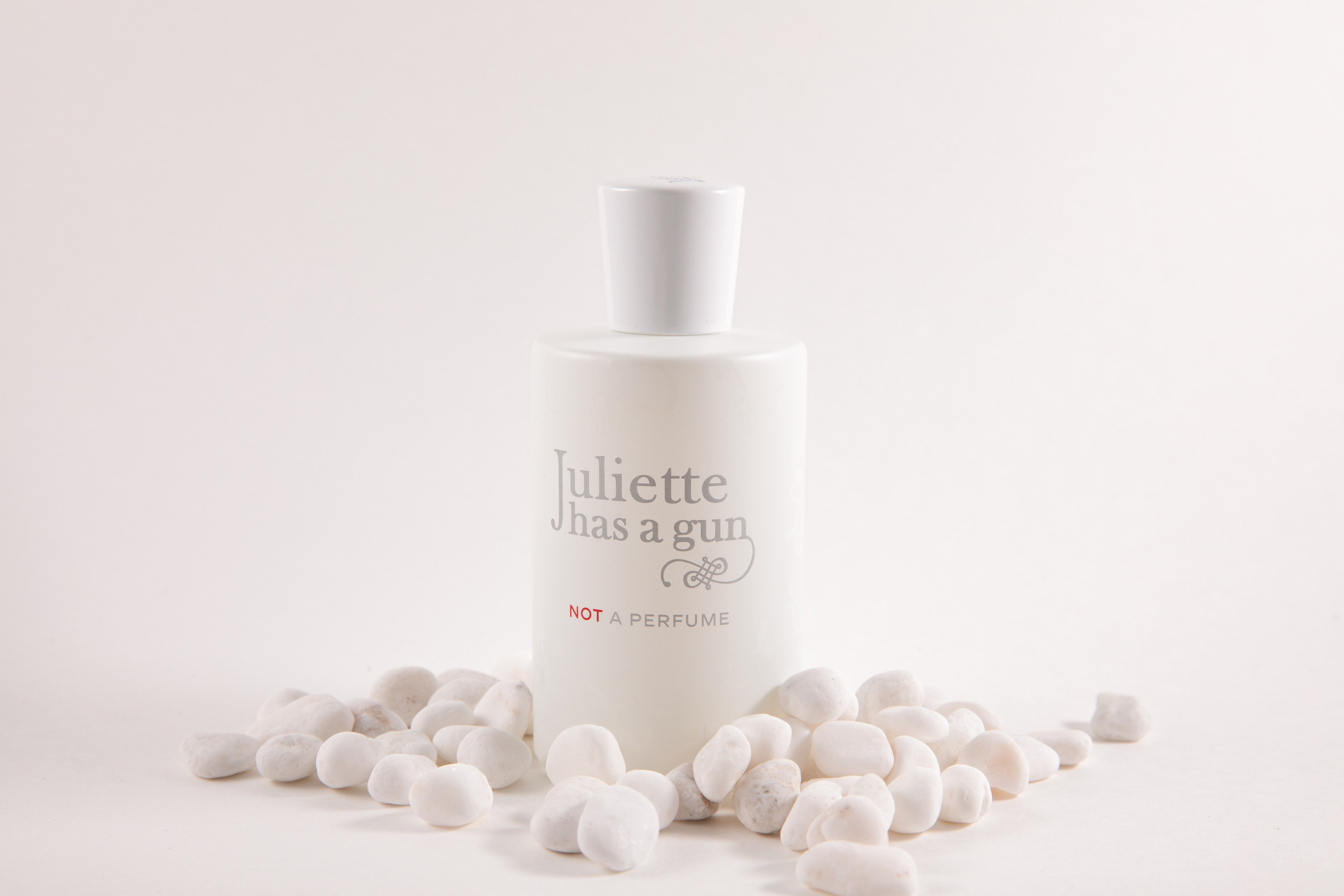 Рекламная фотография Москва | Контент для брендов | Предметная съемка. Фотограф брендов и бизнеса в Москве Алексей Сентюрин