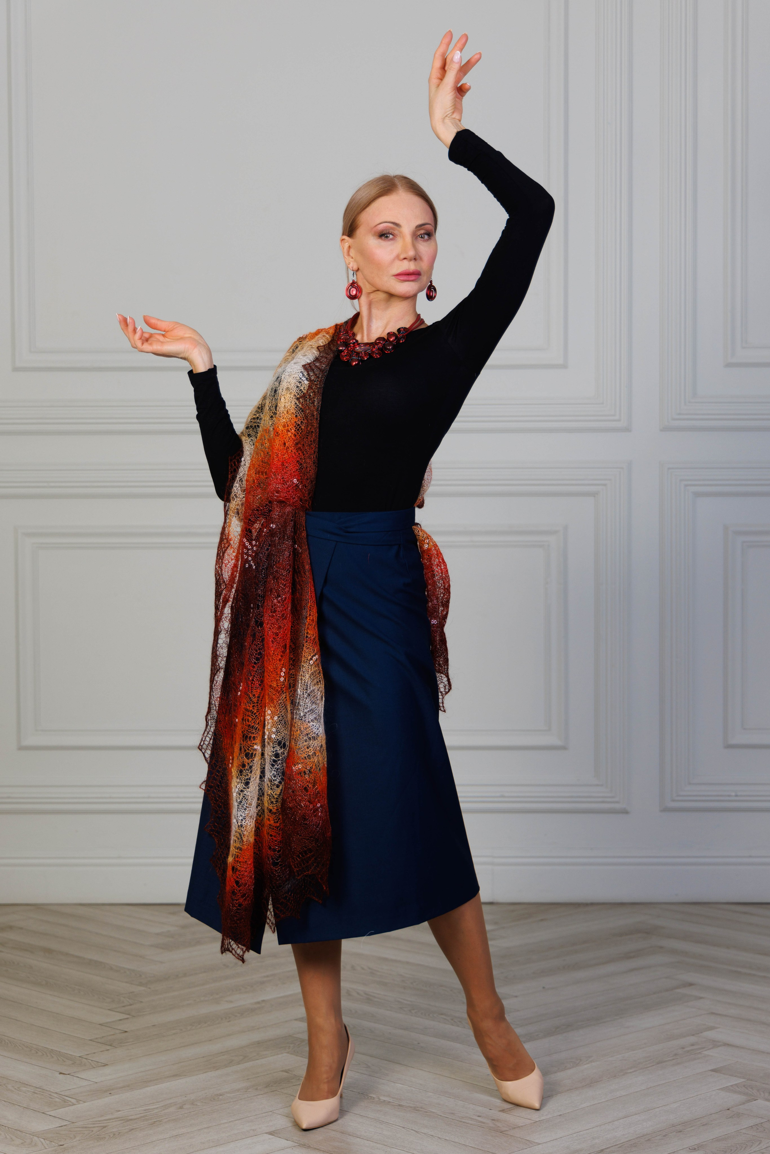 Фотосессия для аукциона, 2025. Коллекционер и искусствовед Олеся Ястребова