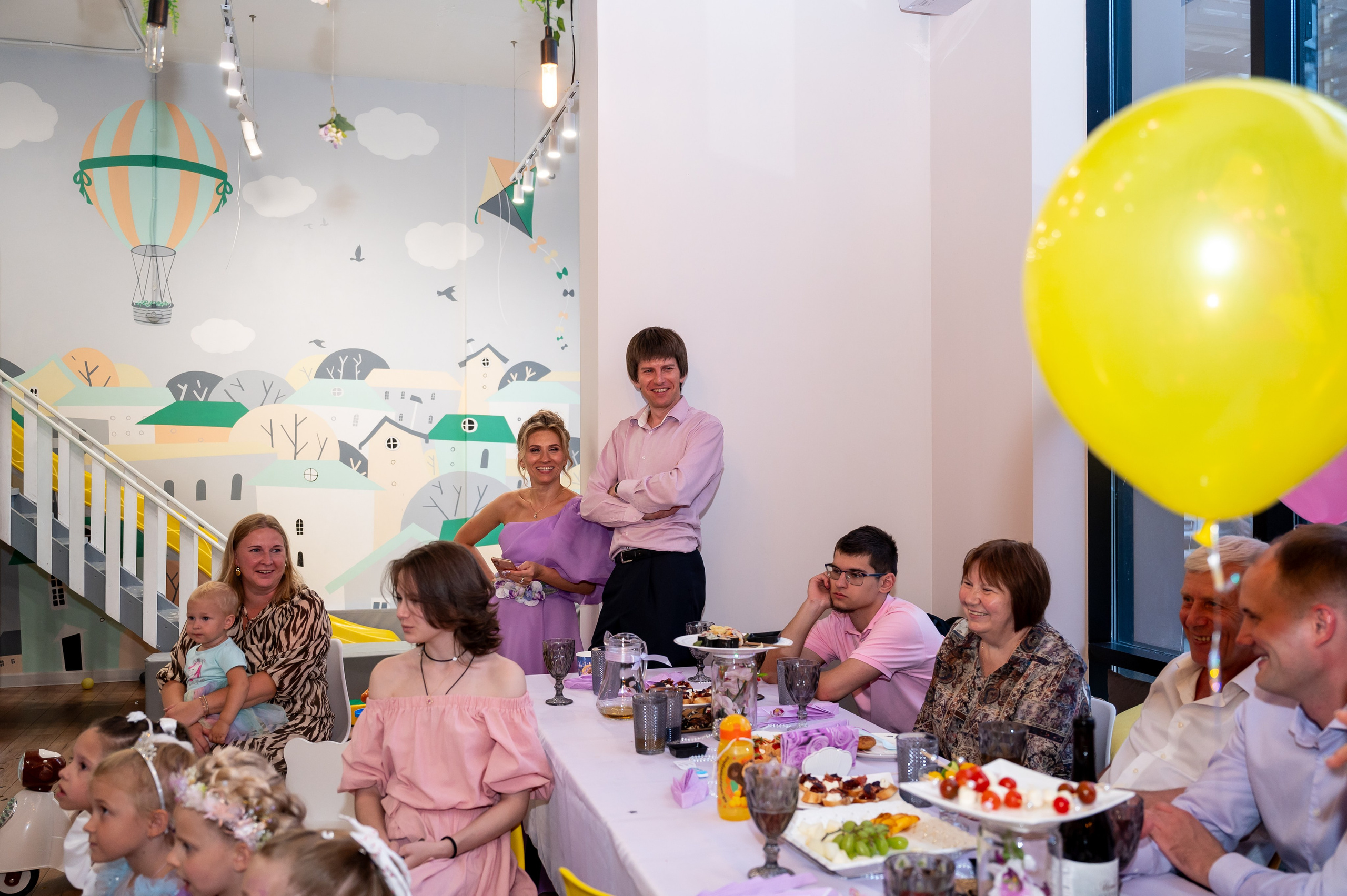 ДР в лофте с фокусником