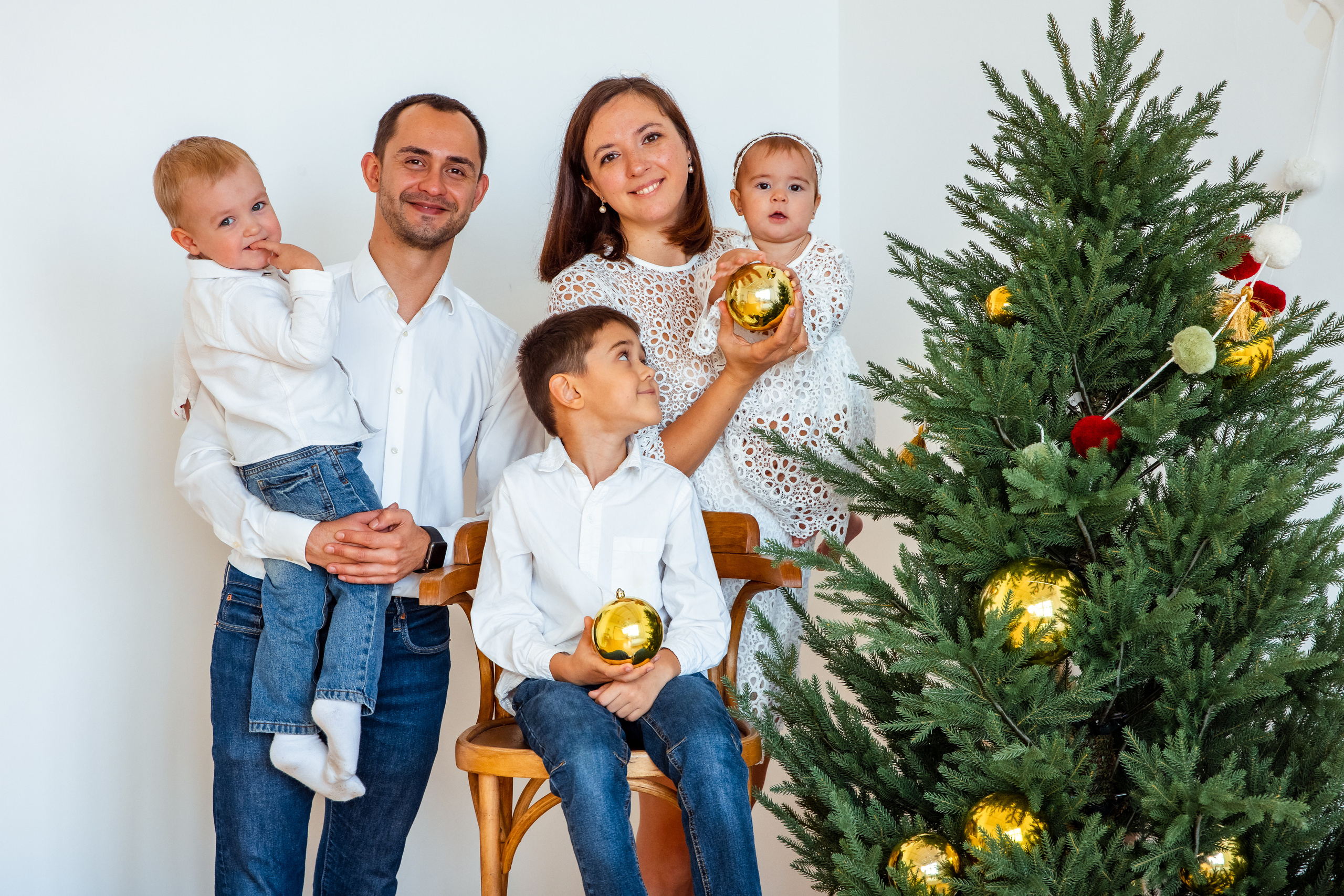 Годик Верочке. Дарья Бухреева — фотограф, видеограф и фототерапевт. Москва и мир