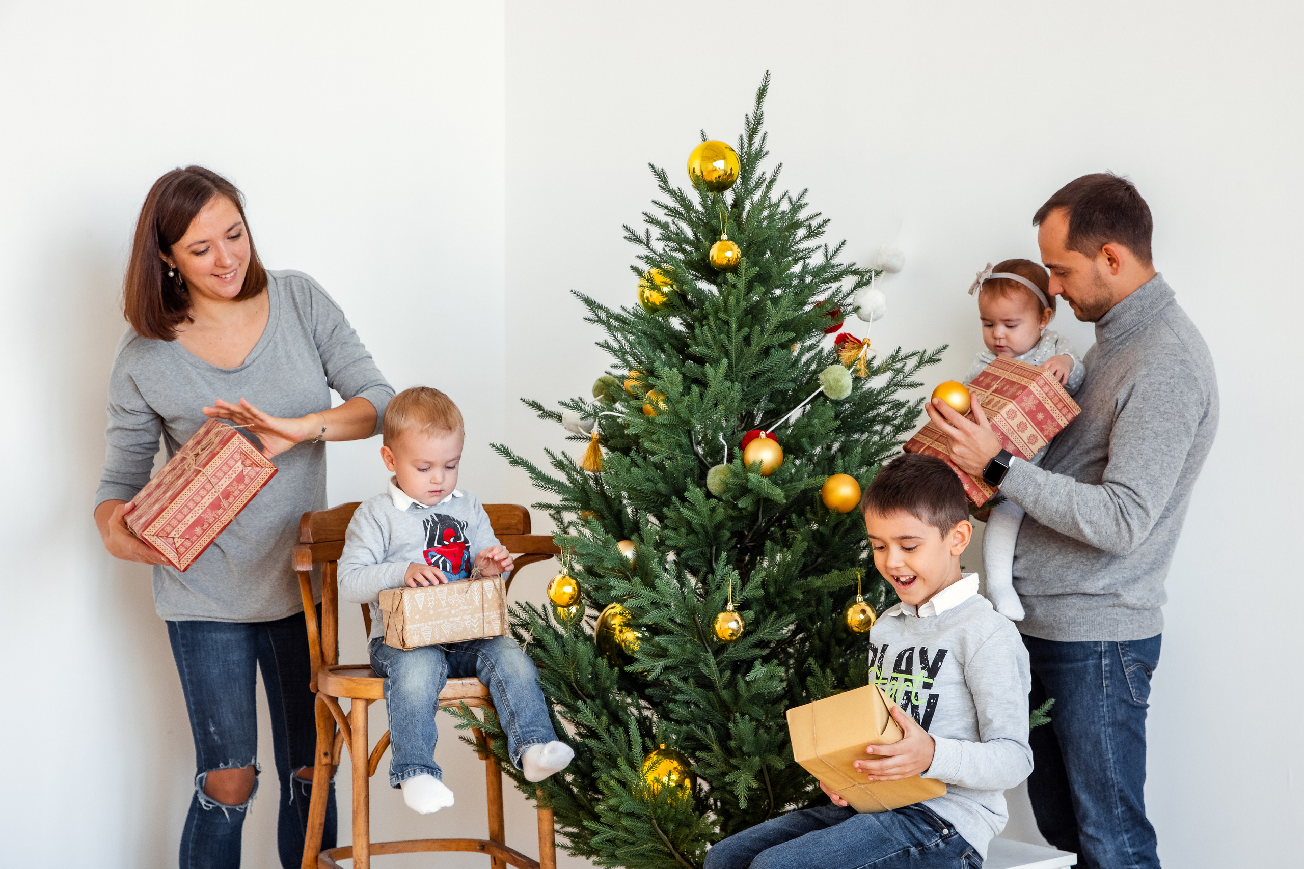 Годик Верочке. Дарья Бухреева — фотограф, видеограф и фототерапевт. Москва и мир