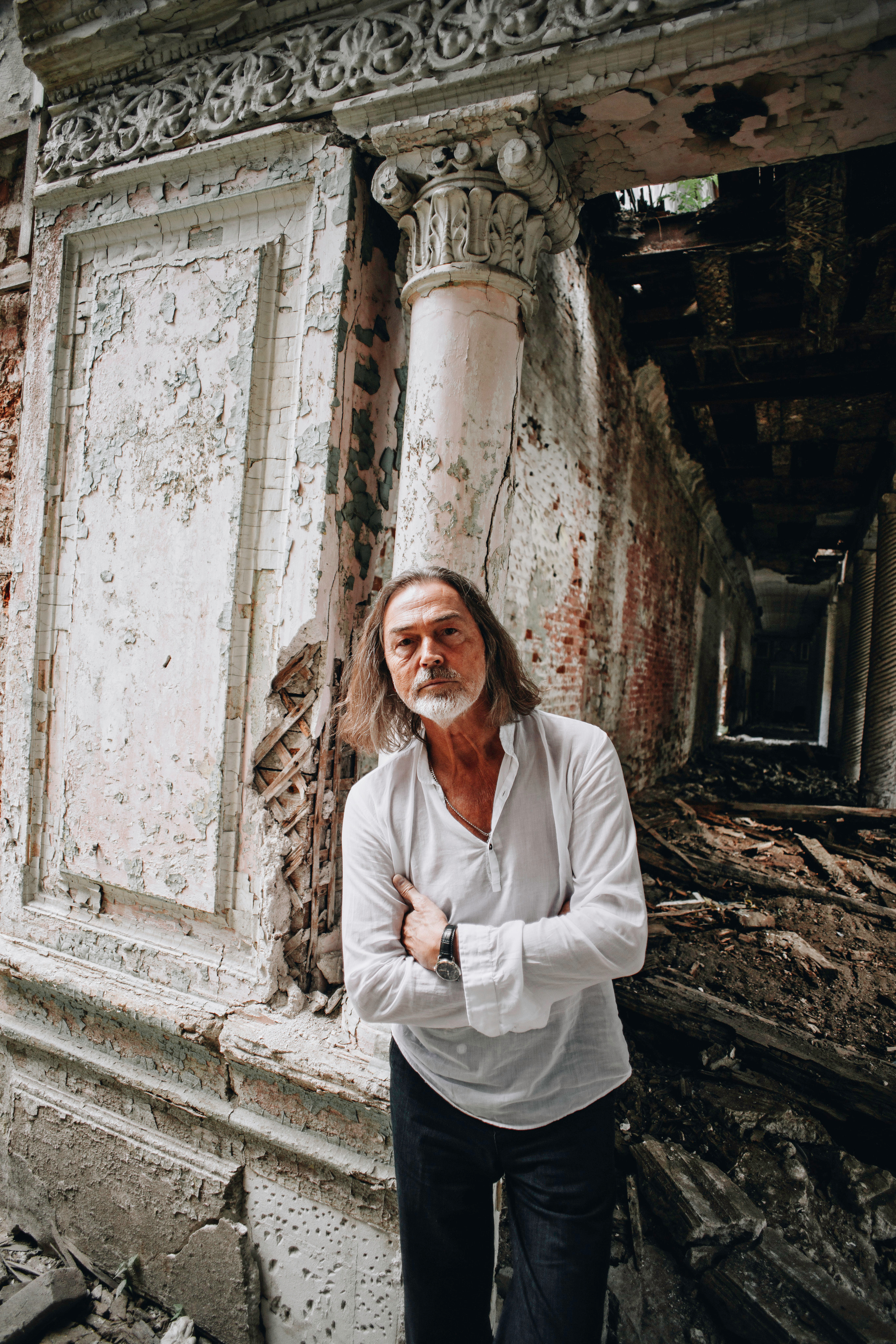 Nikas Stepanovich Safronov / color photo of the author's color. Фотограф Москва Concerts photo / Fashion photо