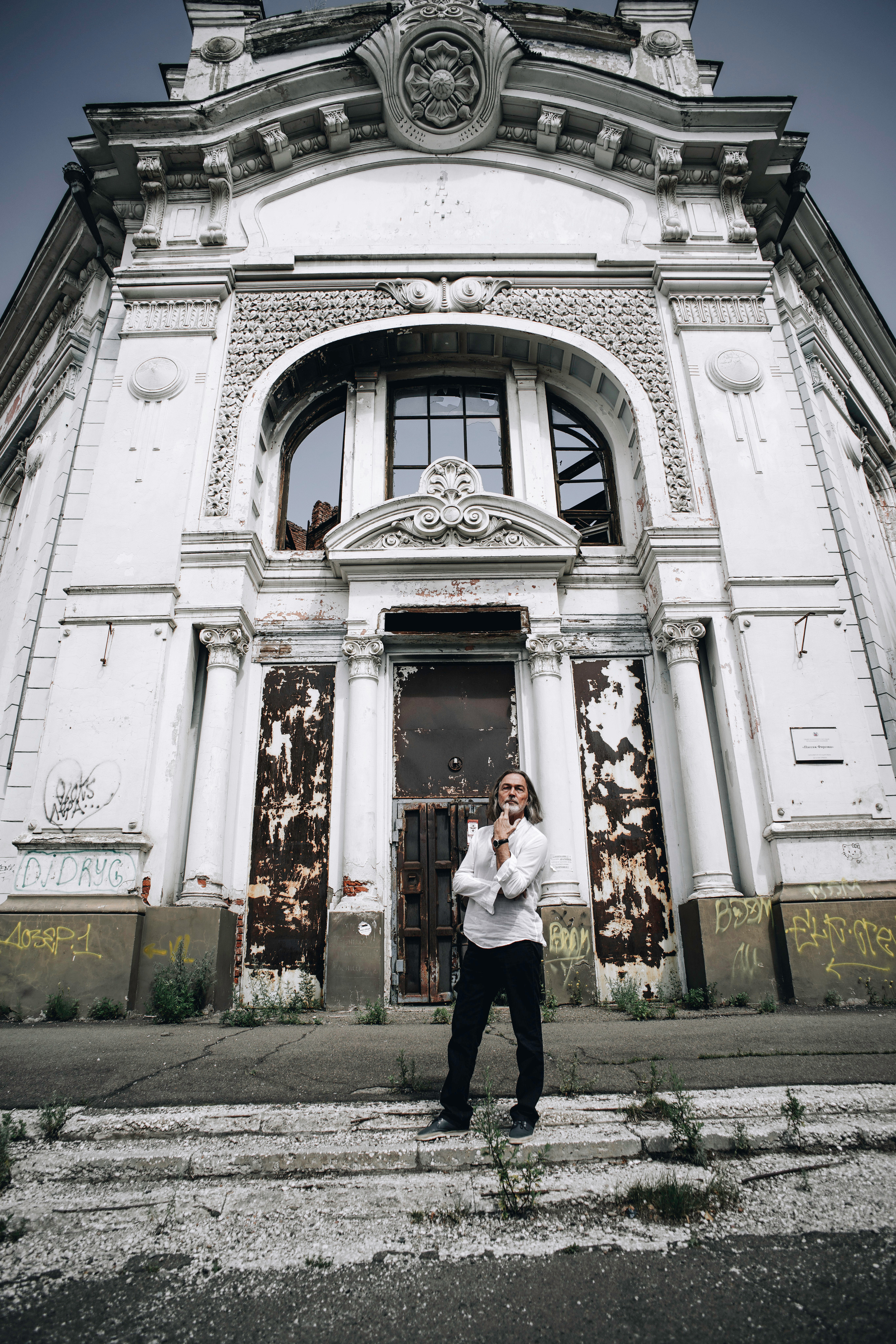 Nikas Stepanovich Safronov / color photo of the author's color. Фотограф Москва Concerts photo / Fashion photо