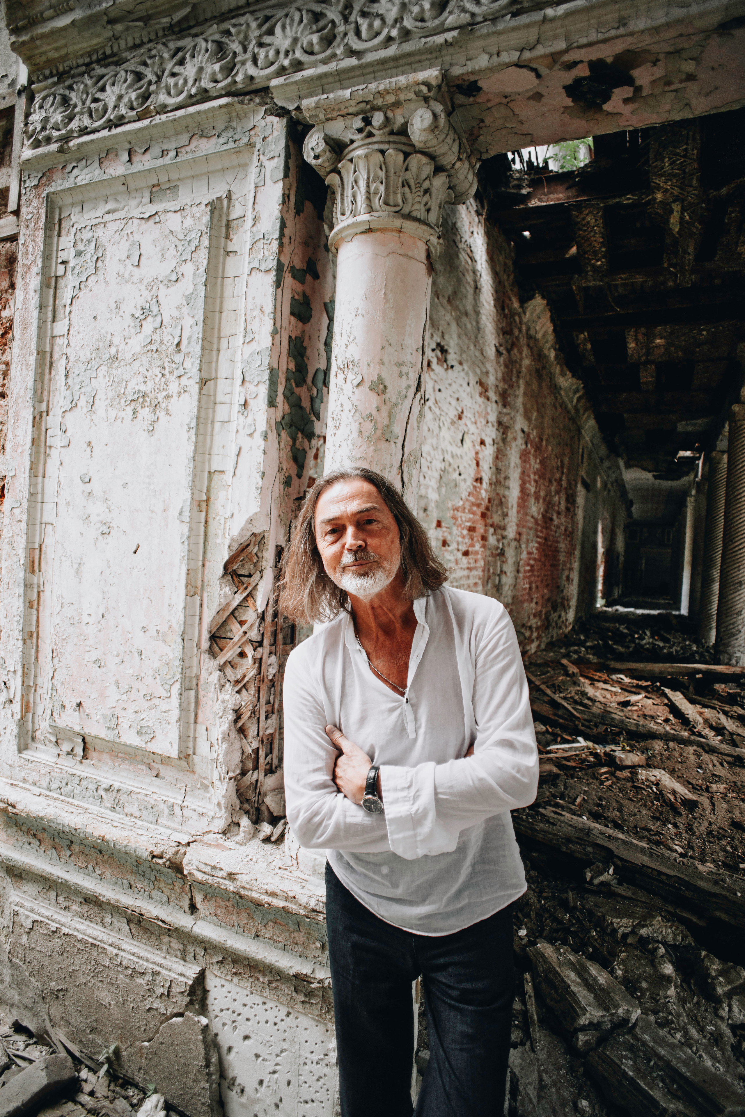 Nikas Stepanovich Safronov / color photo of the author's color. Фотограф Москва Concerts photo / Fashion photо