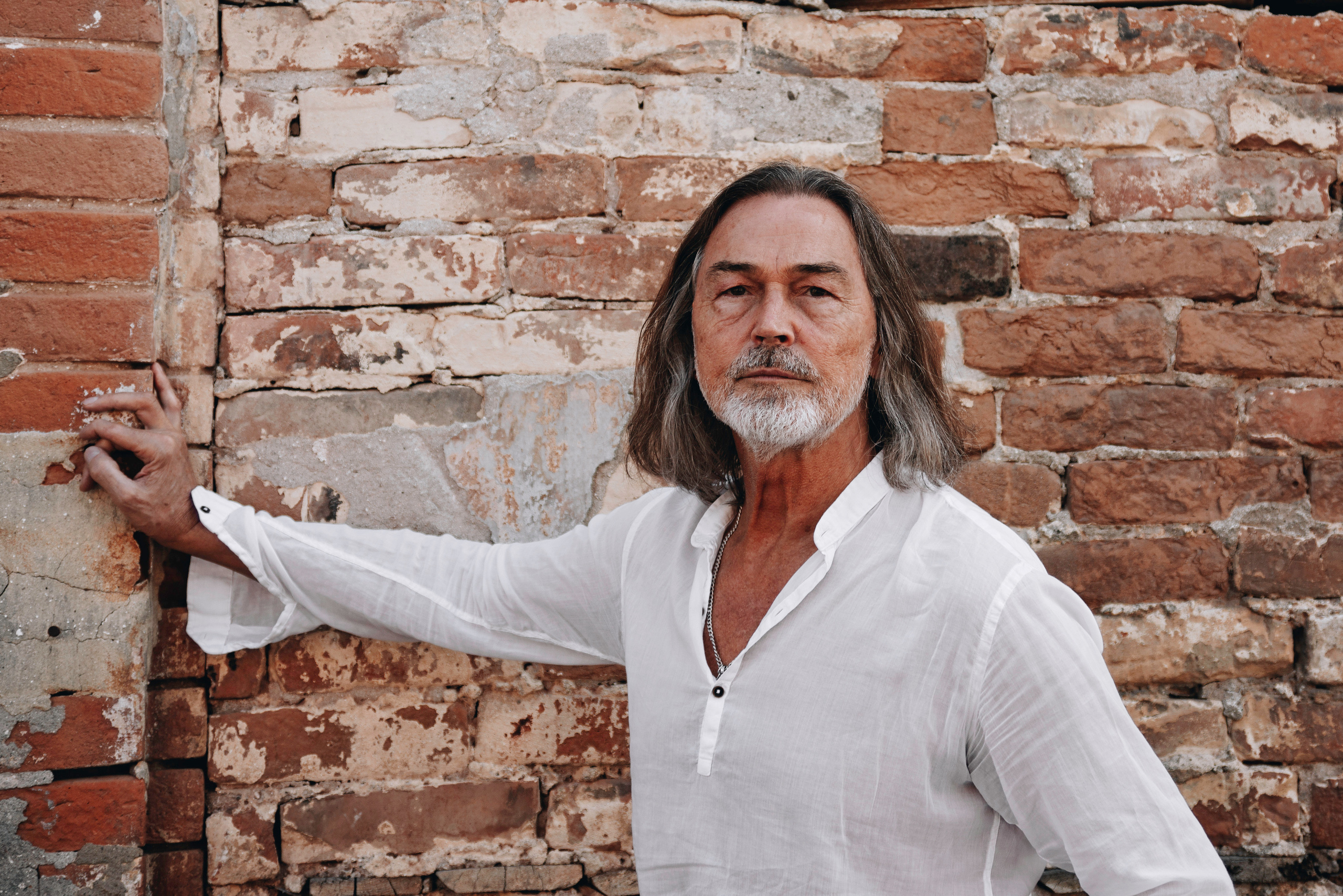 Nikas Stepanovich Safronov / color photo of the author's color. Фотограф Москва Concerts photo / Fashion photо