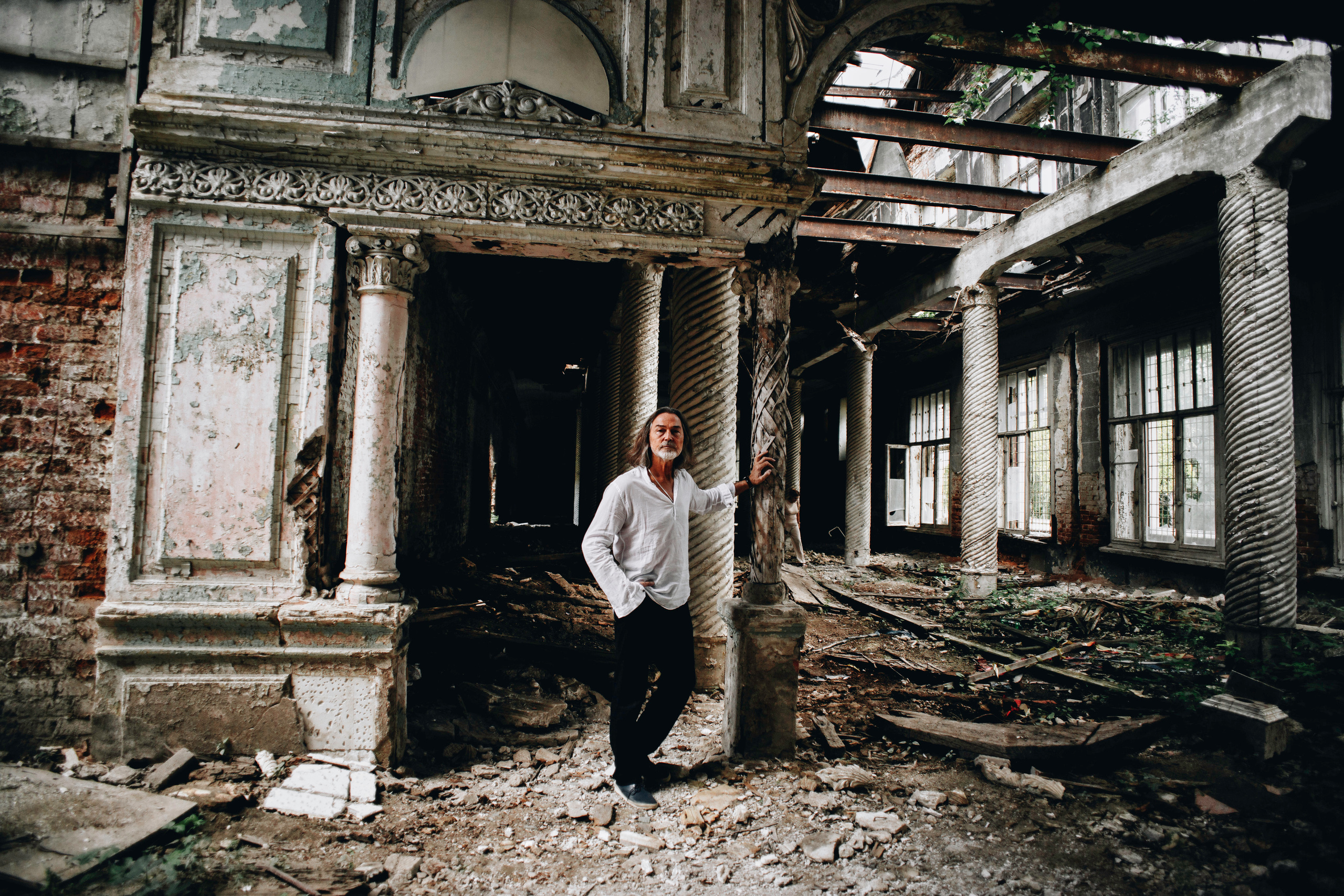 Nikas Stepanovich Safronov / color photo of the author's color. Фотограф Москва Concerts photo / Fashion photо