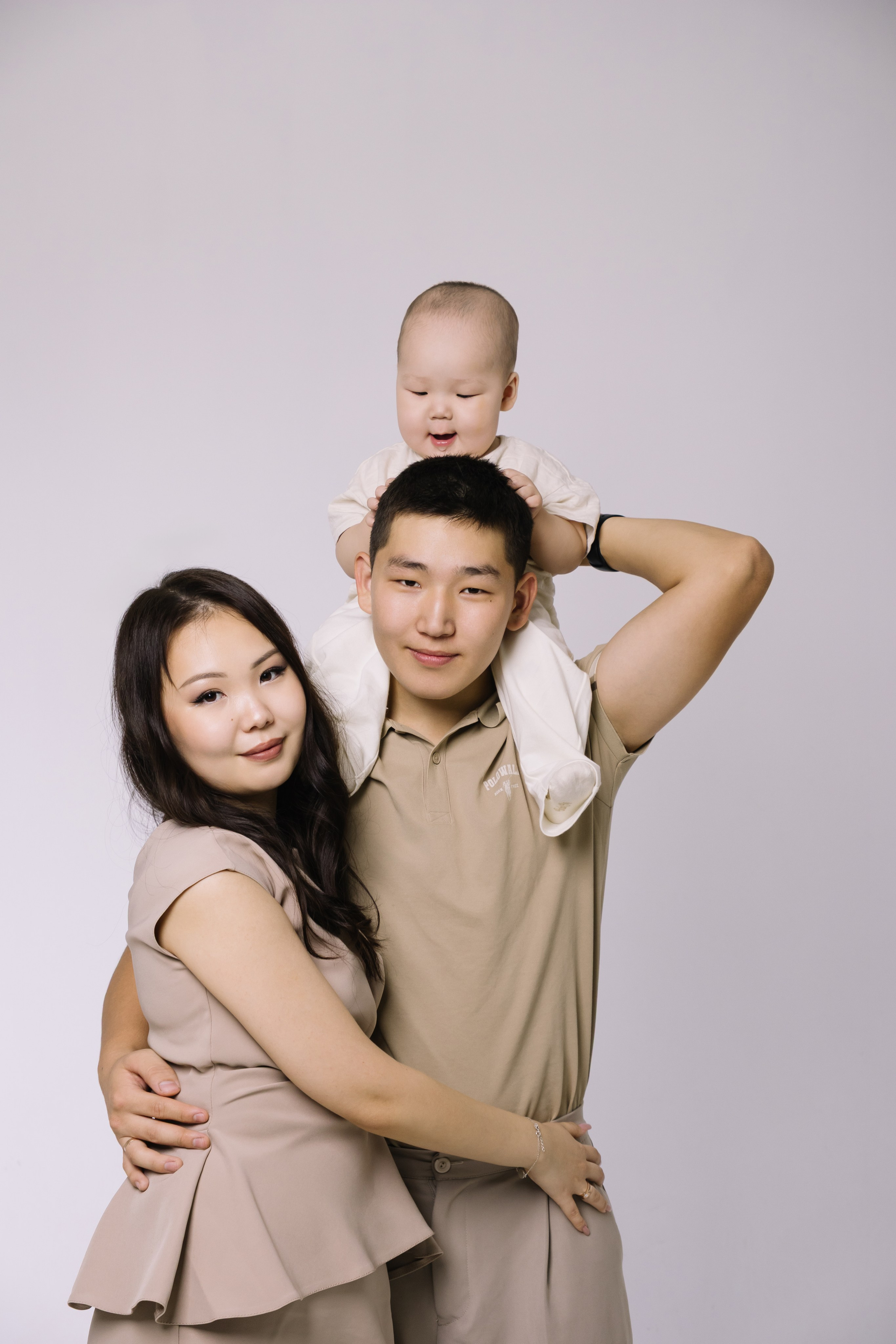 Годовасие малыша. Фотограф Якутск Зоя Николаева