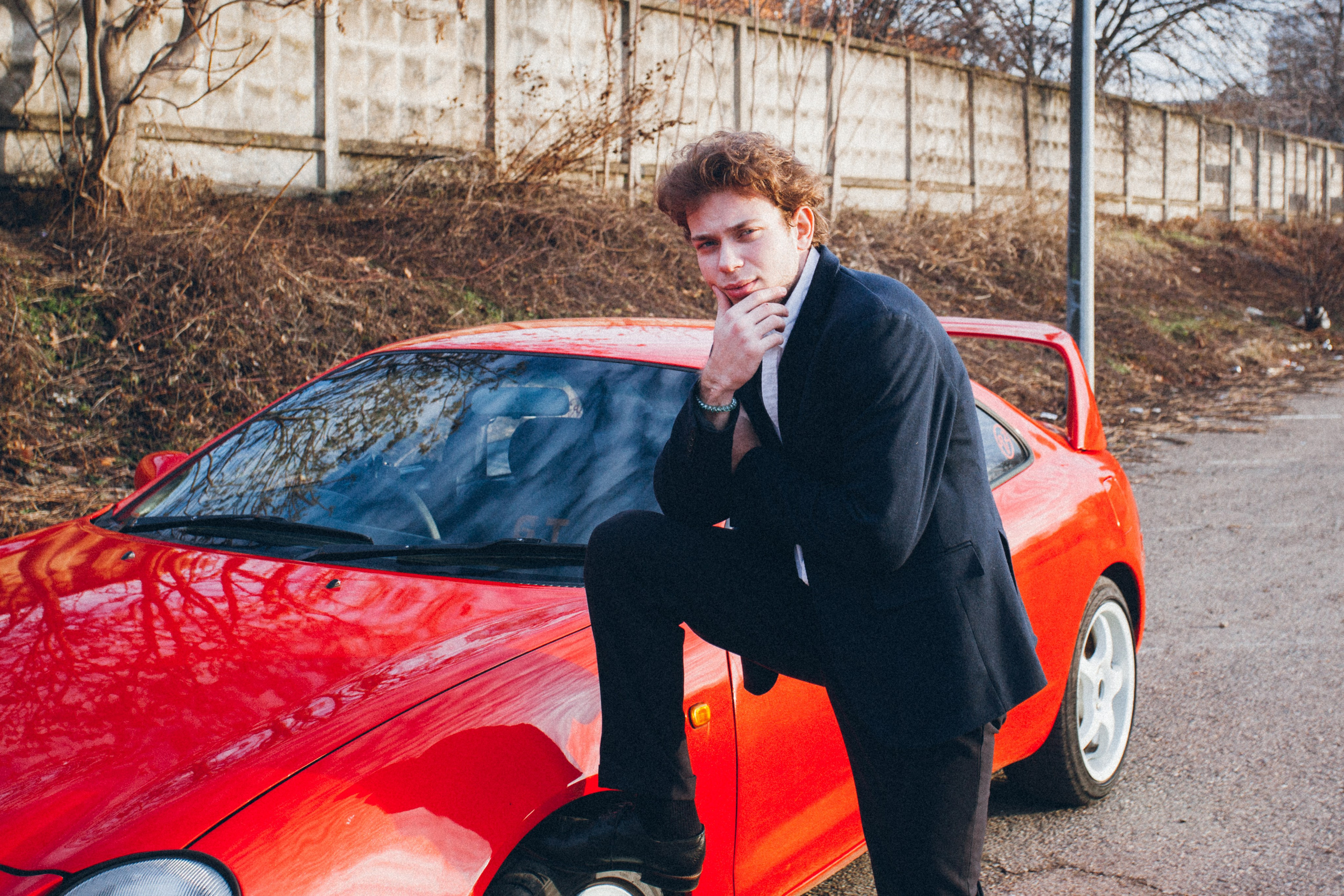 Имиджевая съемка с машиной. Фотограф Денис Денисов