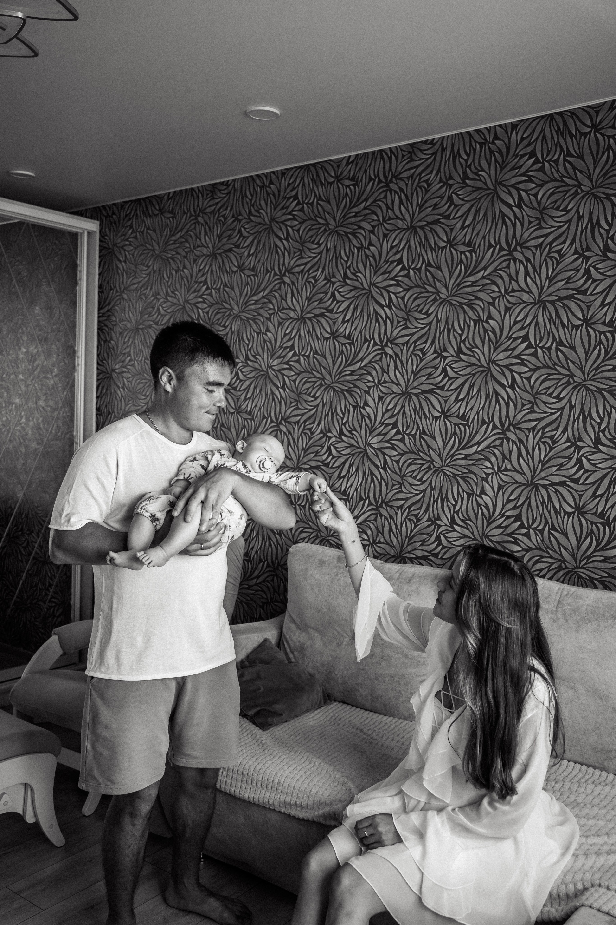 Семья дома. Семейный и свадебный фотограф в Ульяновске Арина Авдеева