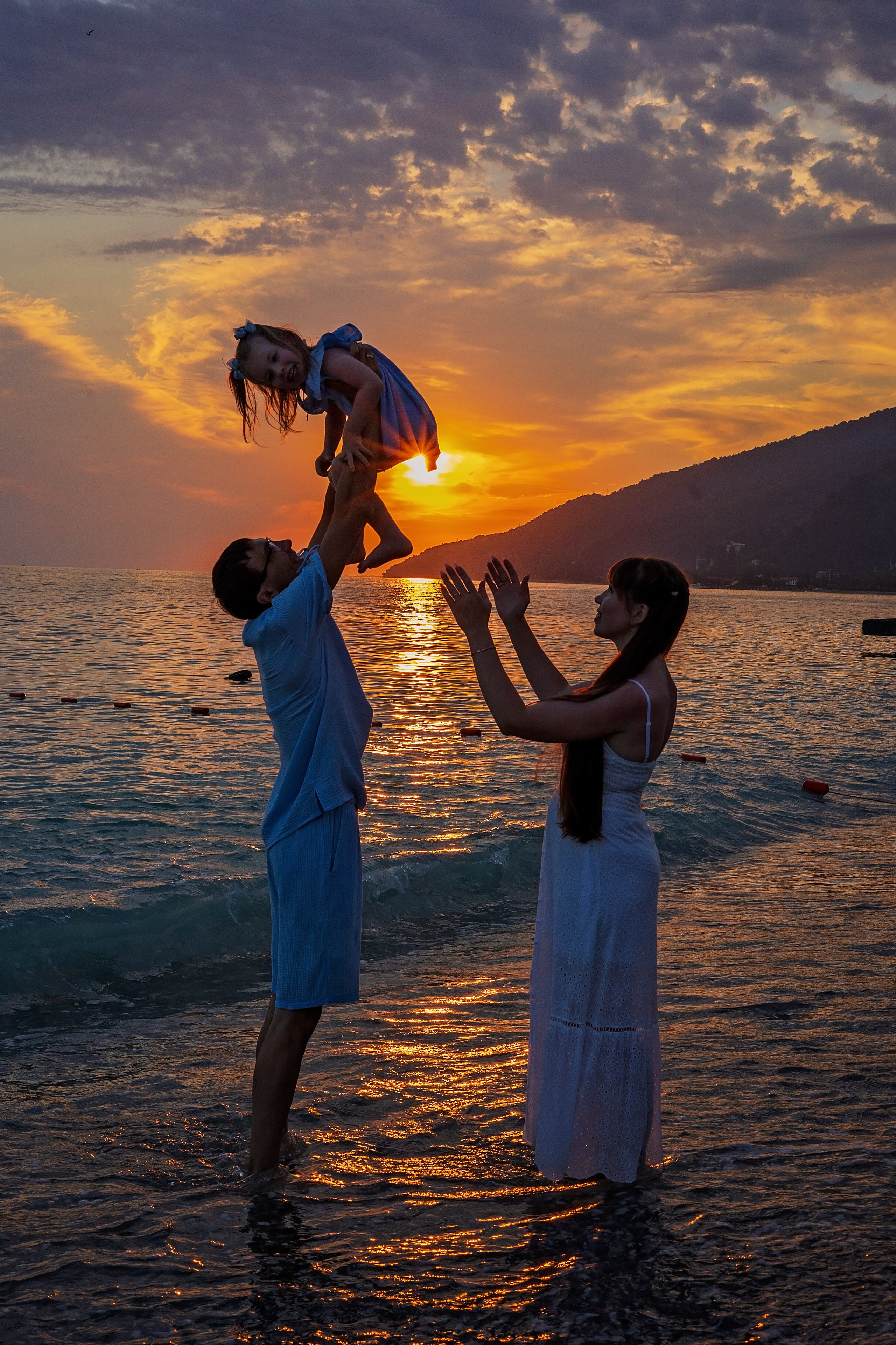 Отдых в Гагре. Свадебный и семейный фотограф в Абхазии Эля Цишба
