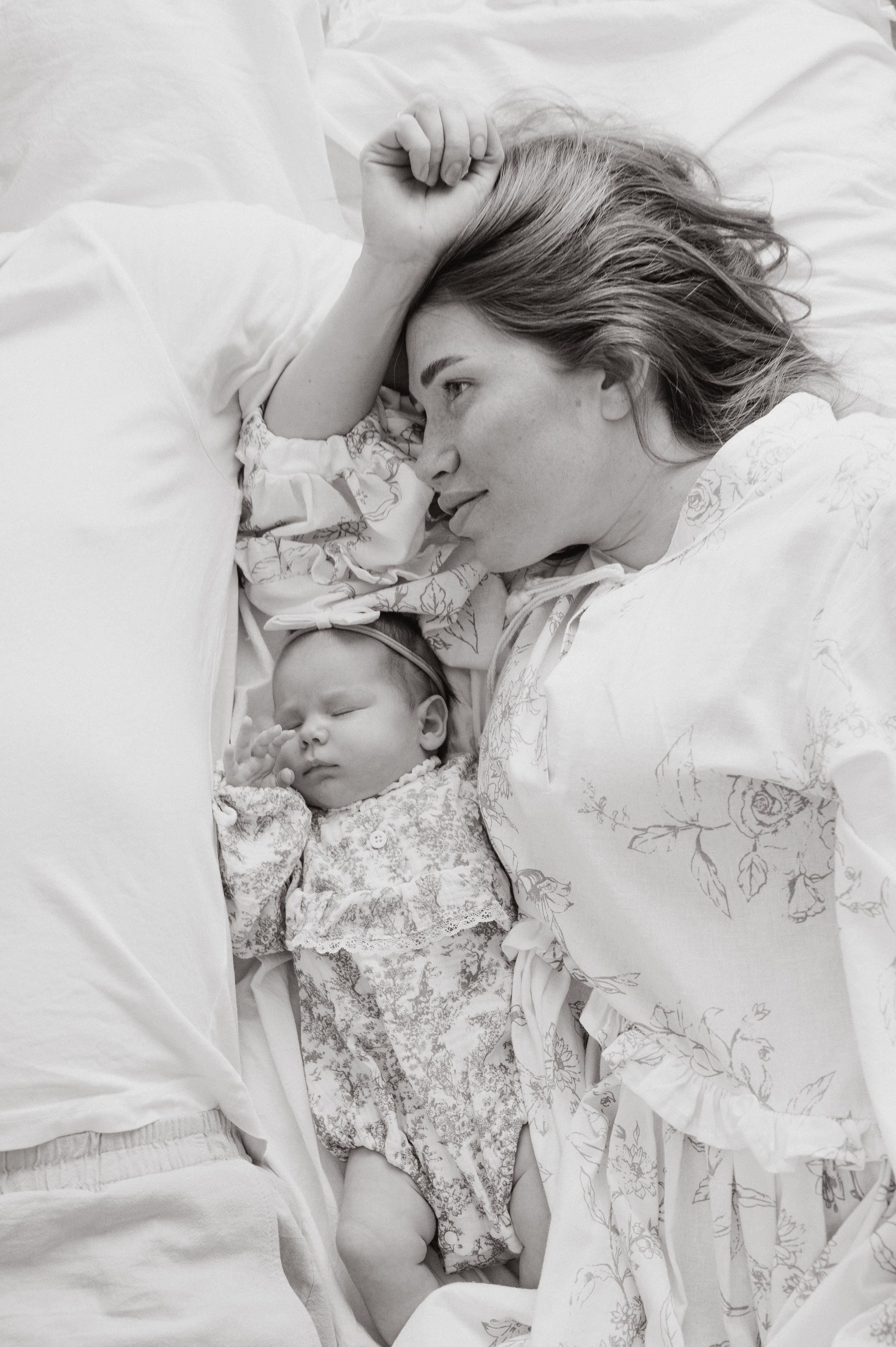 Ольга. Профессиональный фотограф беременности в СПБ. Стильные фотосессии беременности в стиле минимализм и классическая фотография