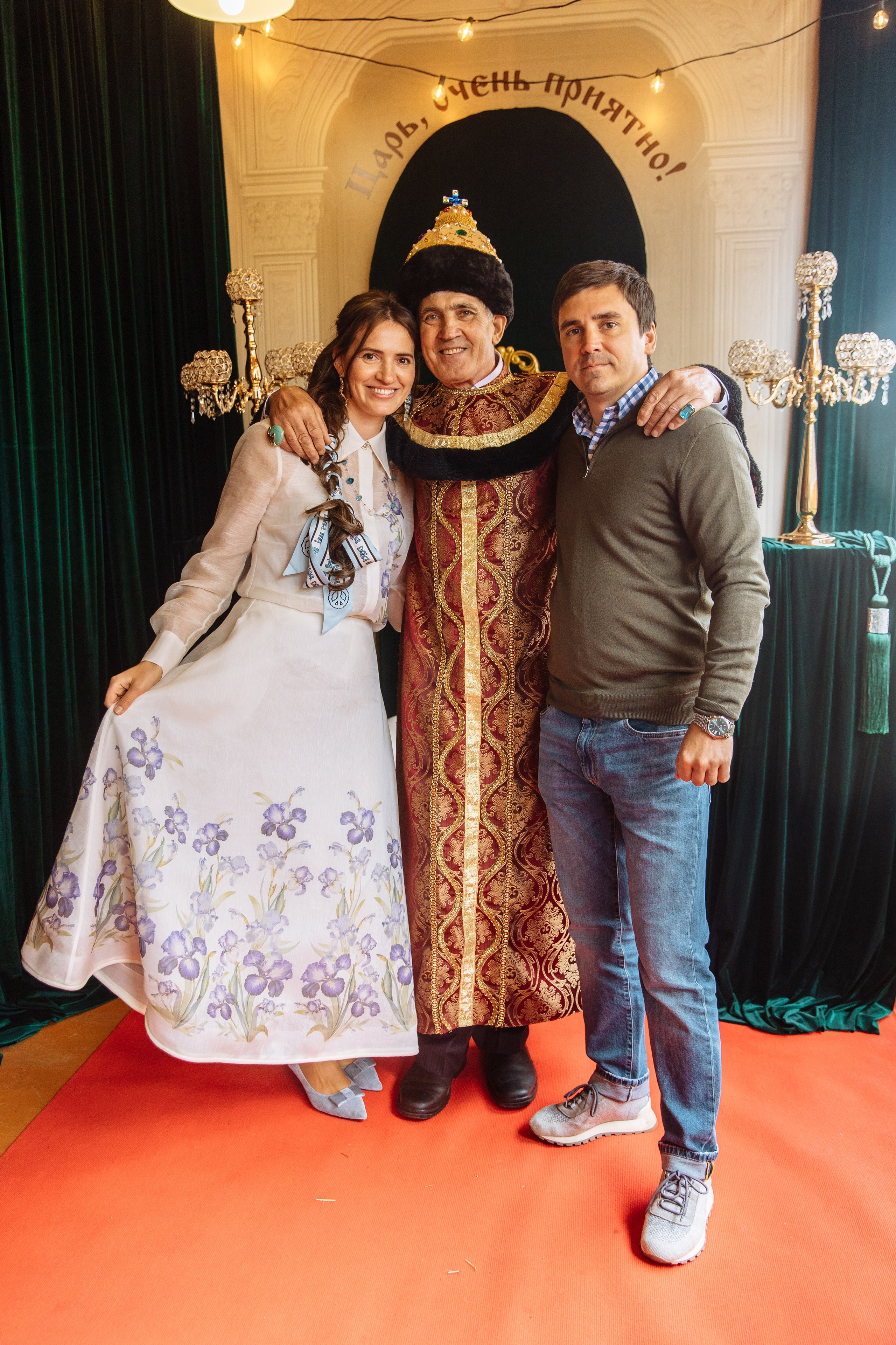 «Иван Васильевич меняет профессию» Юбилей. Свадебный и семейный фотограф в Улан-Удэ