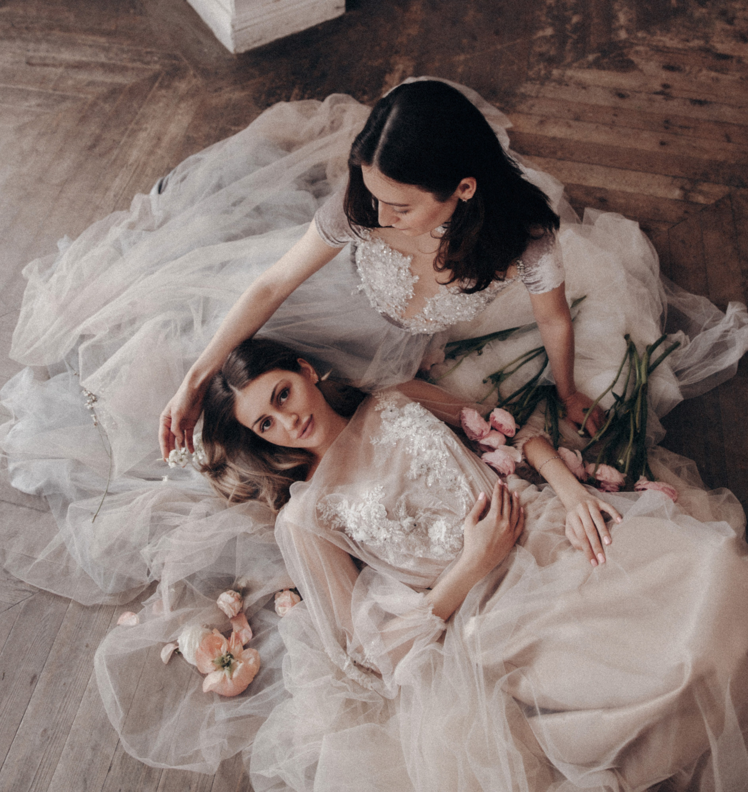 девушки в фатине, съемка подруг 