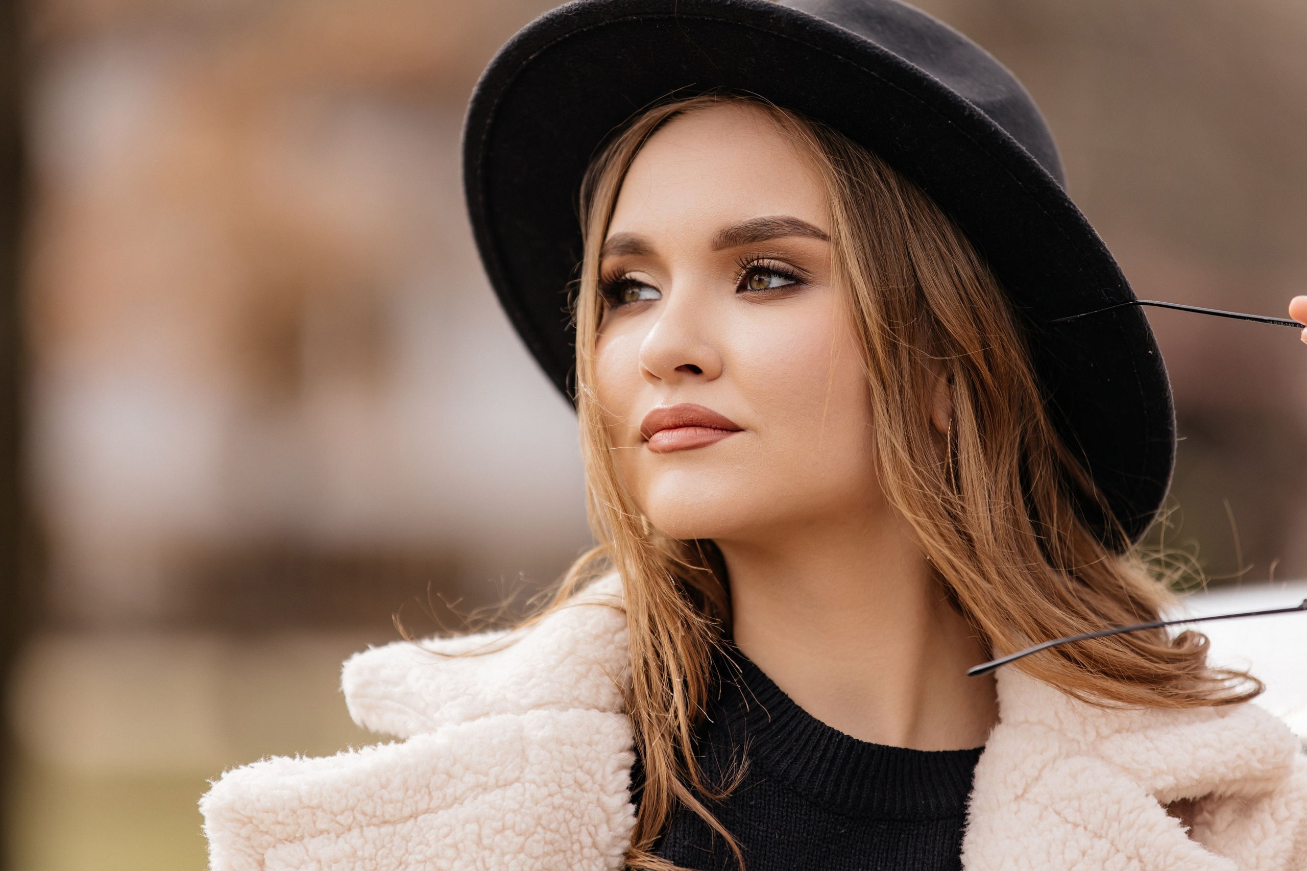 В кадре весна. Видеосьемка, фотосьемка свадеб, юбилеев, утренников в Краснодарском кр