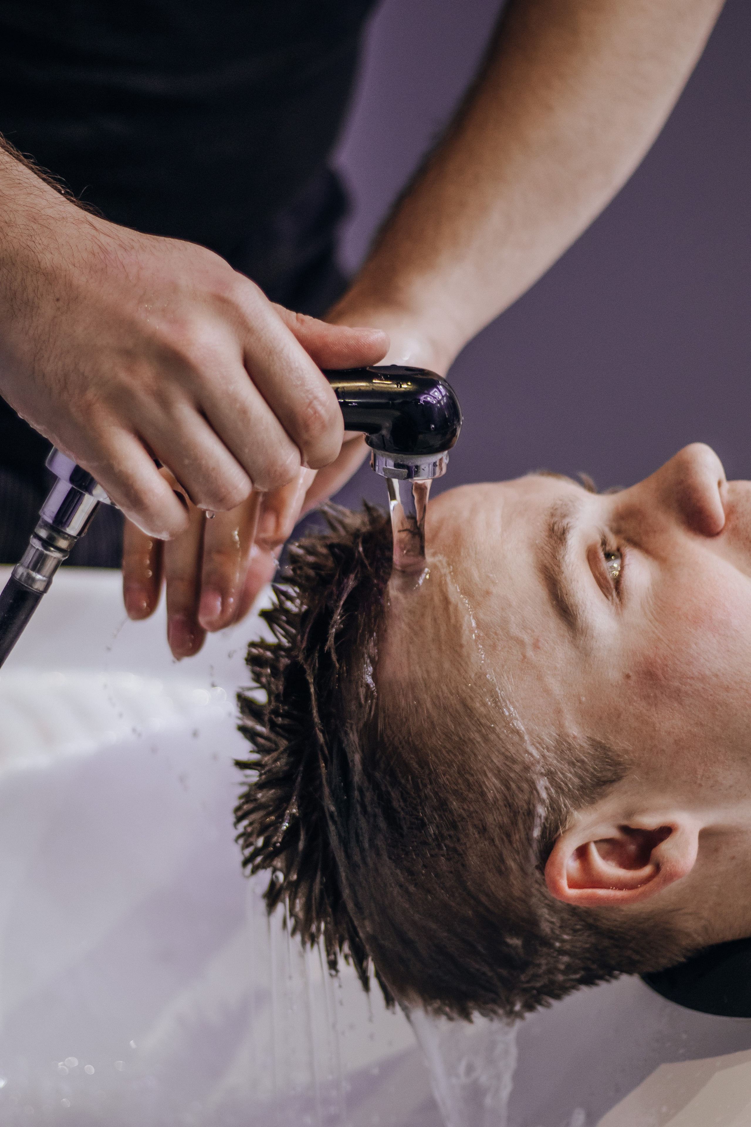 Barbershop Dad. Content shooting. KRIS KRUPINNIKOVA