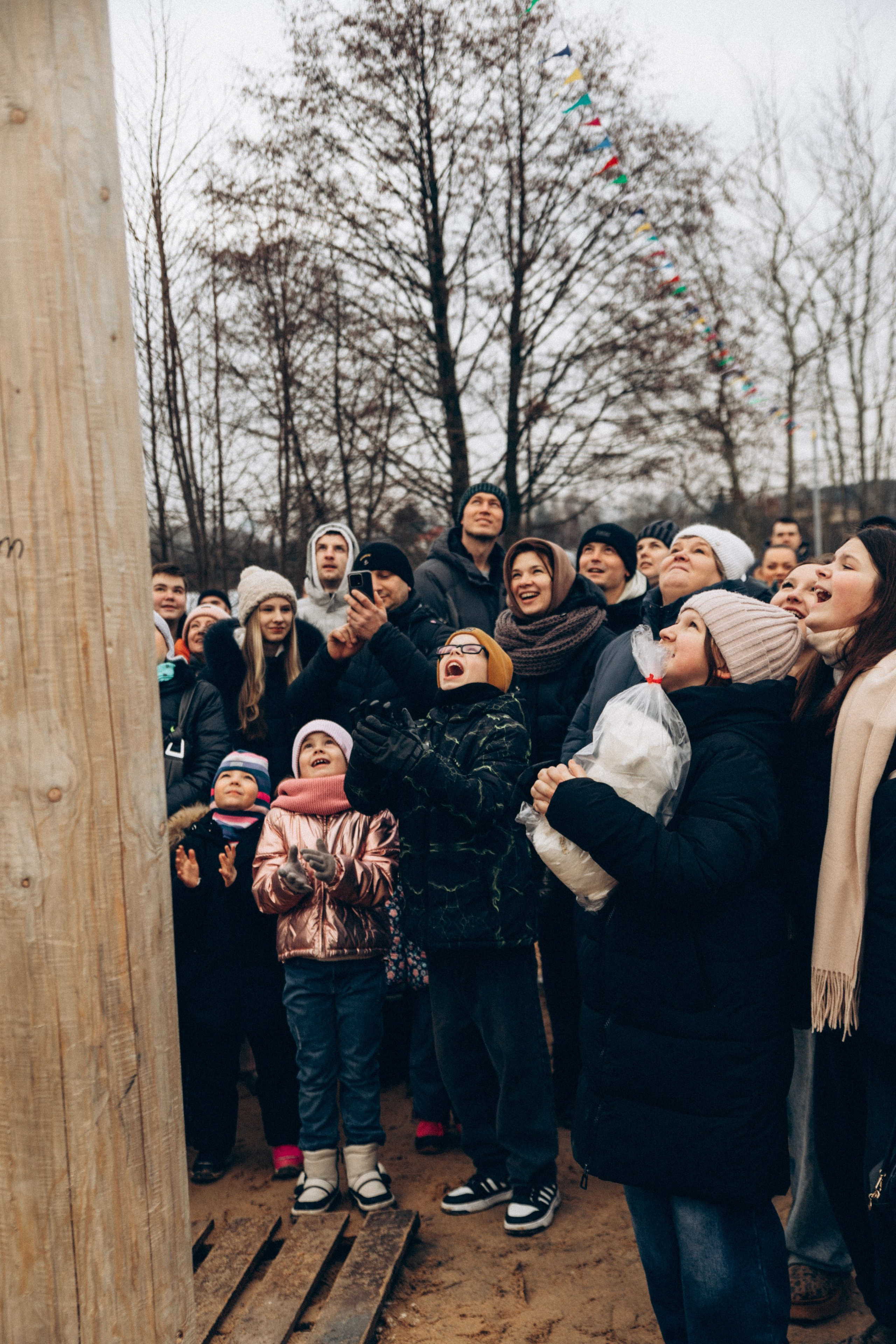 Масленница в Lakeside Park. Репортажный и детский фотограф в Минске
