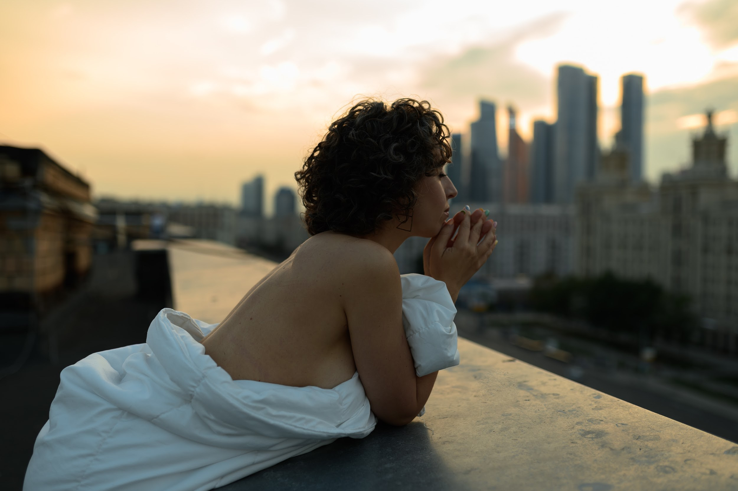 Оксана. Крыша. Фотограф Марина Росси