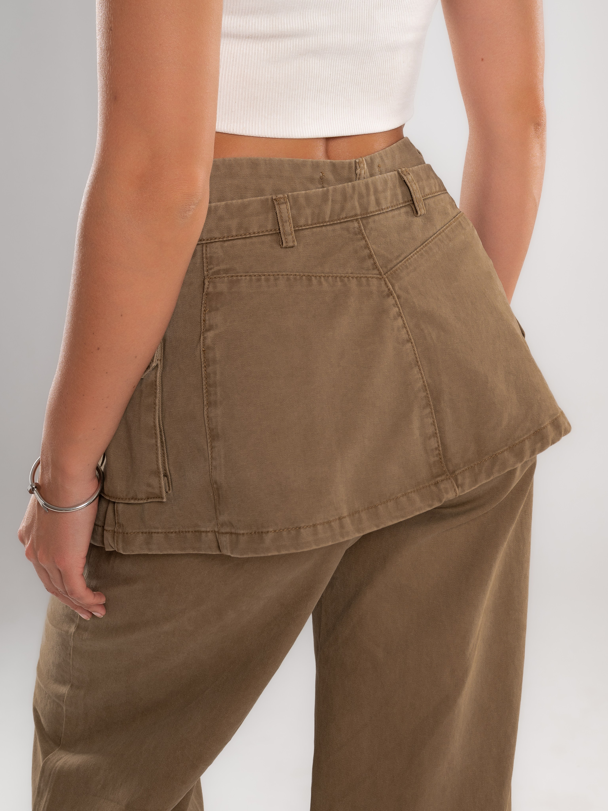 Джинсы. Предметный фотограф, фото для маркетплейсов Пятигорск, КМВ